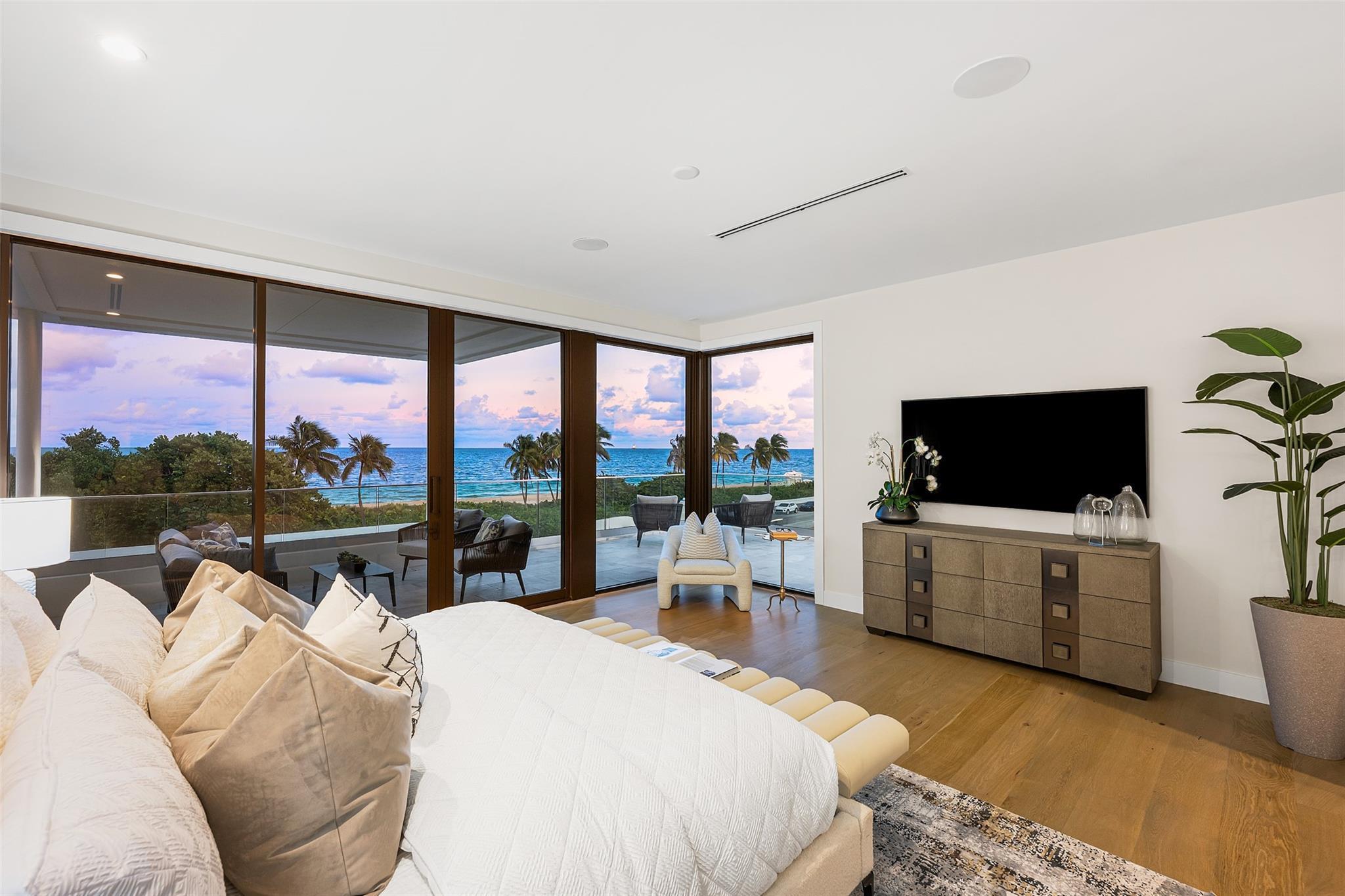 1813 N Fort Lauderdale Beach Boulevard, Fort Lauderdale, FL 33305, Fort Lauderdale - Photo 4