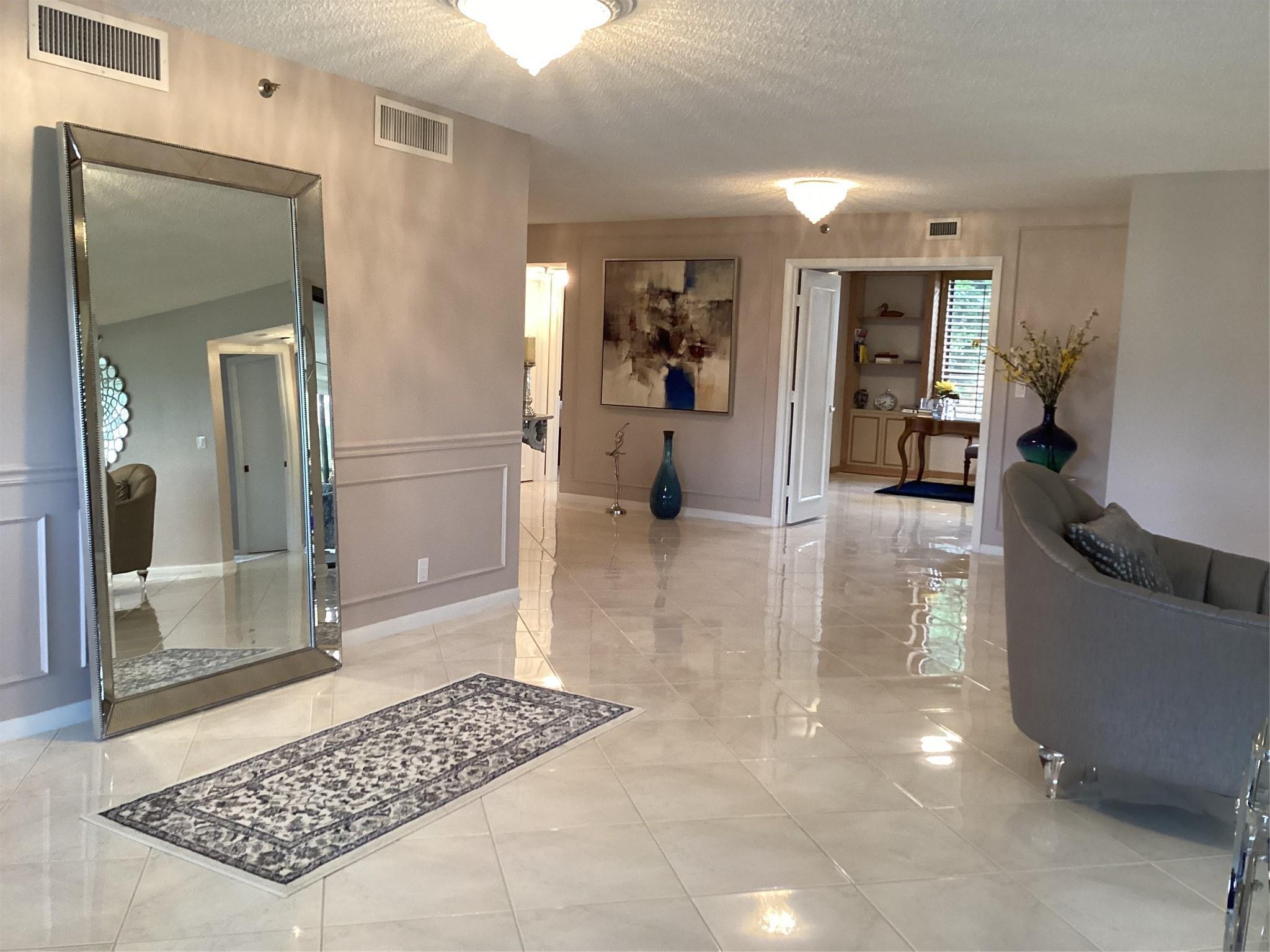 7567 Imperial Drive 201, Boca Raton, FL 33433, Boca Raton