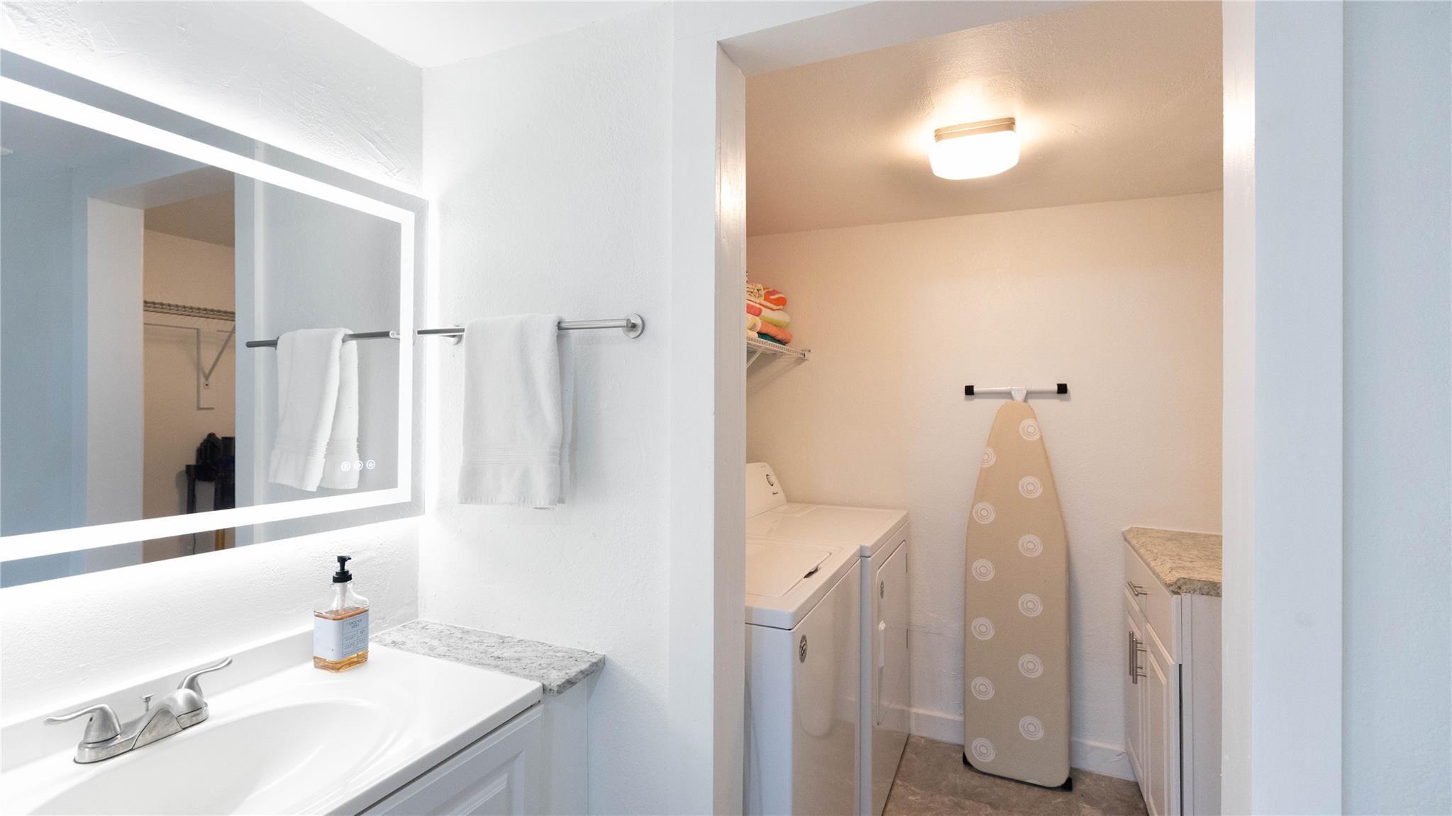8204 SW 23rd Street D, North Lauderdale, FL 33068, North Lauderdale - Photo 5
