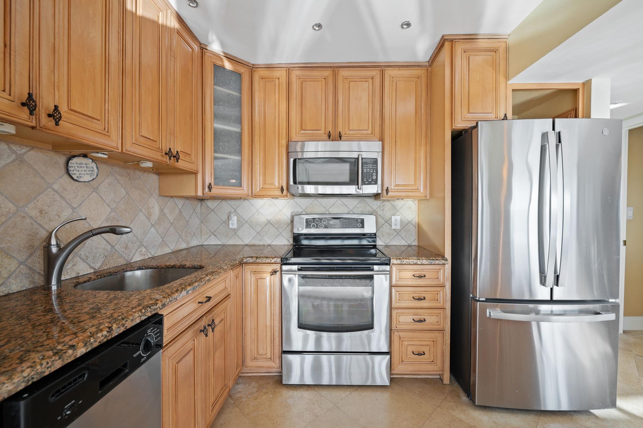1839 Middle River Drive 503, Fort Lauderdale, FL 33305, Fort Lauderdale - Photo 5