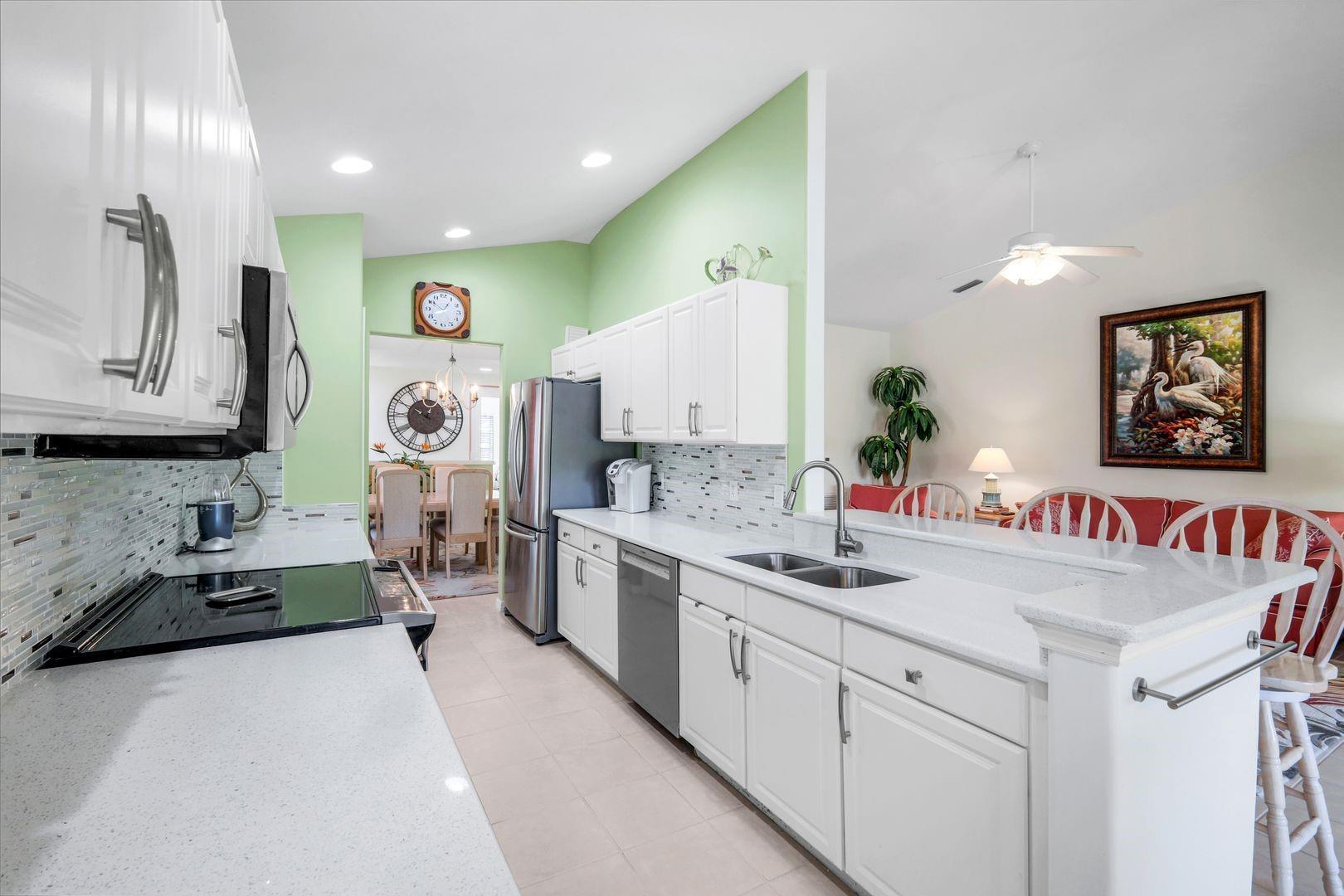 11019 Mill Creek Way, Fort Myers, FL 33913, Fort Myers - Photo 4