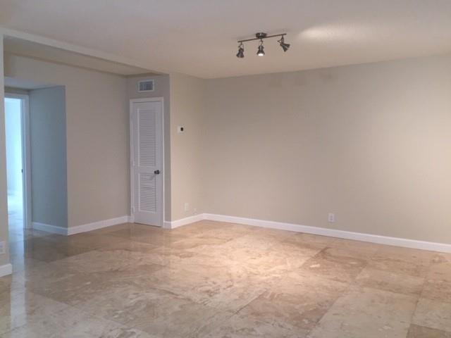 1470 N Dixie Highway 11, Fort Lauderdale, FL 33304, Fort Lauderdale - Photo 3