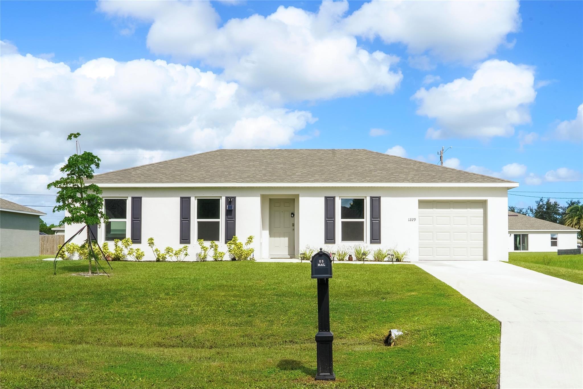 1229 SW San Antonio Avenue, Port St. Lucie, FL 34953, Port St. Lucie