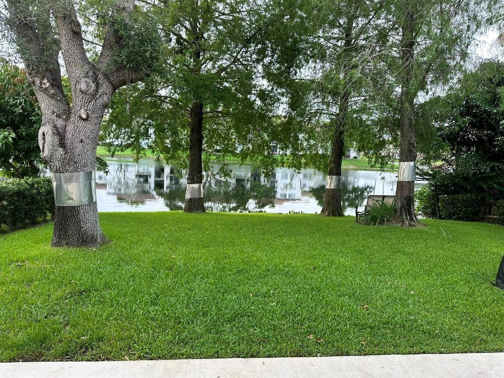 9821 NW 22 Street, Pembroke Pines, FL 33024, Pembroke Pines - Photo 2