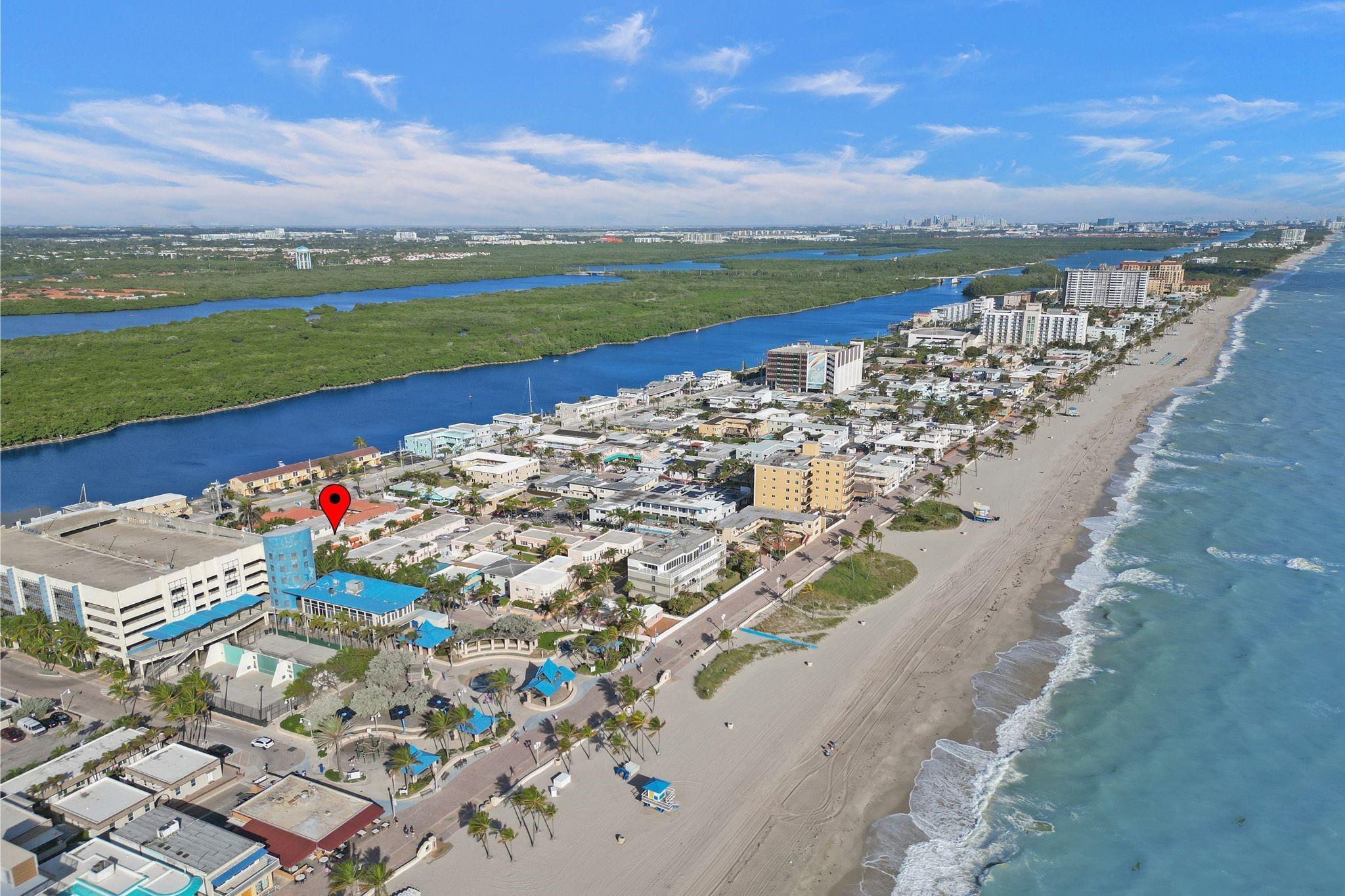 329 Connecticut Street 107, Hollywood, FL 33019, Hollywood - Photo 2