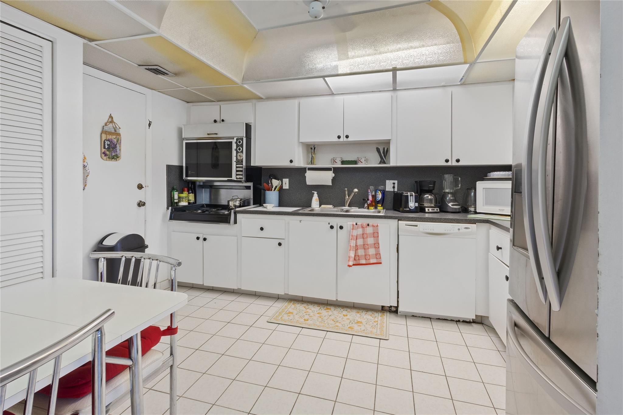 200 Diplomat Parkway 520, Hallandale Beach, FL 33009, Hallandale Beach - Photo 4