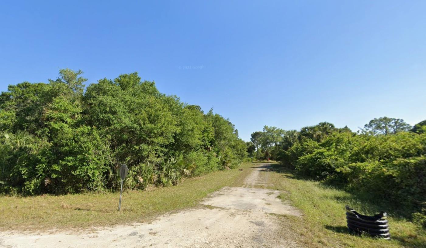4702 Vera Avenue, Lehigh Acres, FL 33971, Lehigh Acres - Photo 2