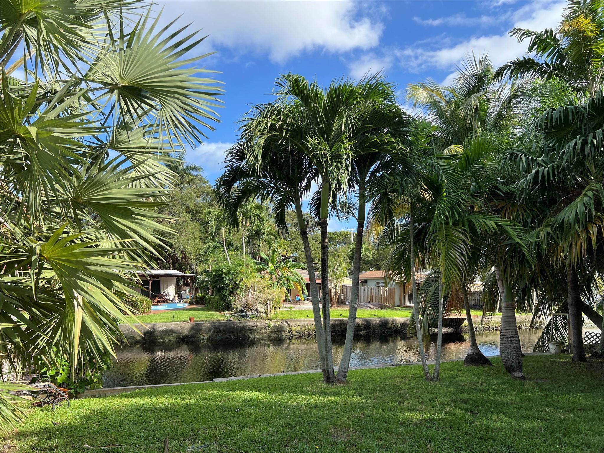 808 SW 8th Terrace, Fort Lauderdale, FL 33315, Fort Lauderdale - Photo 2
