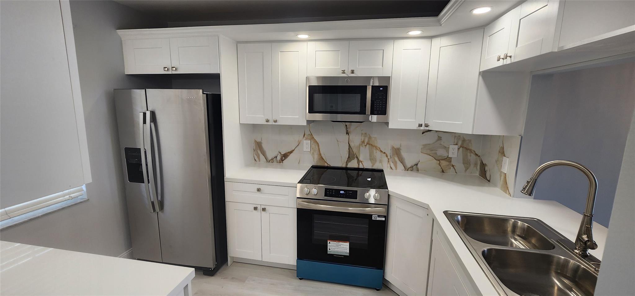 3503 Oaks Way 513, Pompano Beach, FL 33069, Pompano Beach - Photo 4