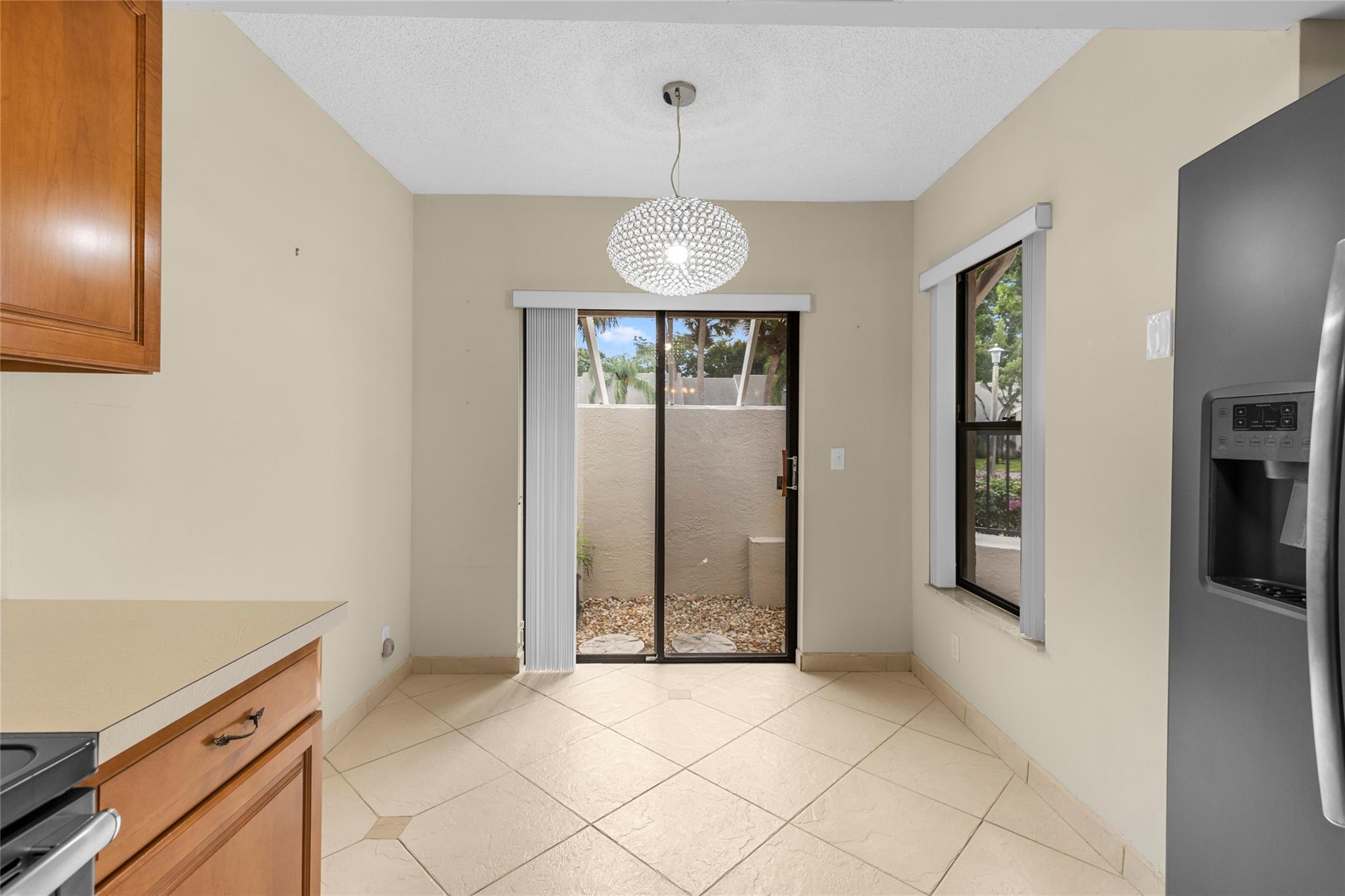 10971 Lake Front Place 10971, Boca Raton, FL 33498, Boca Raton - Photo 5