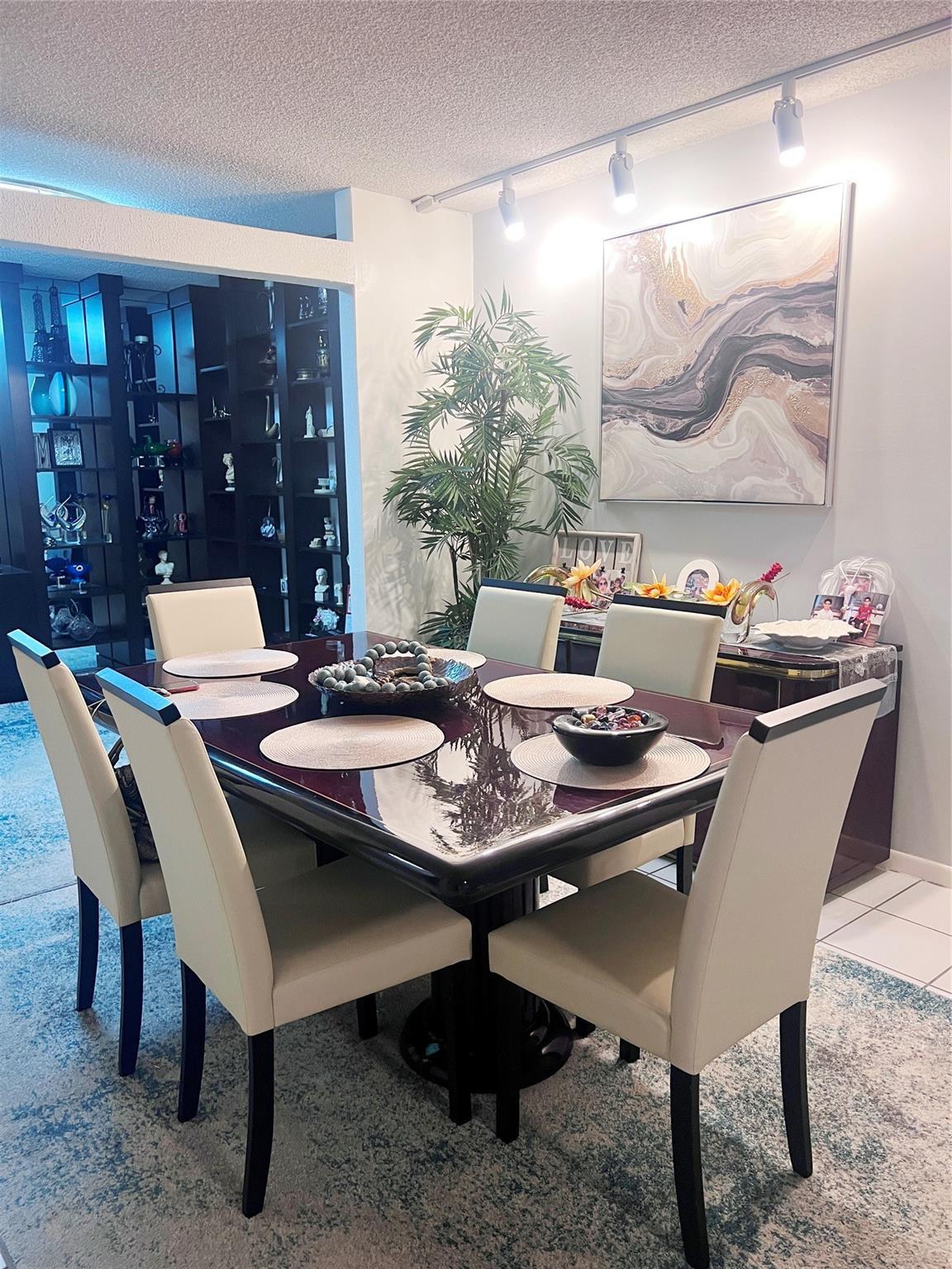 2802 N 46th Avenue 321B, Hollywood, FL 33021, Hollywood - Photo 2