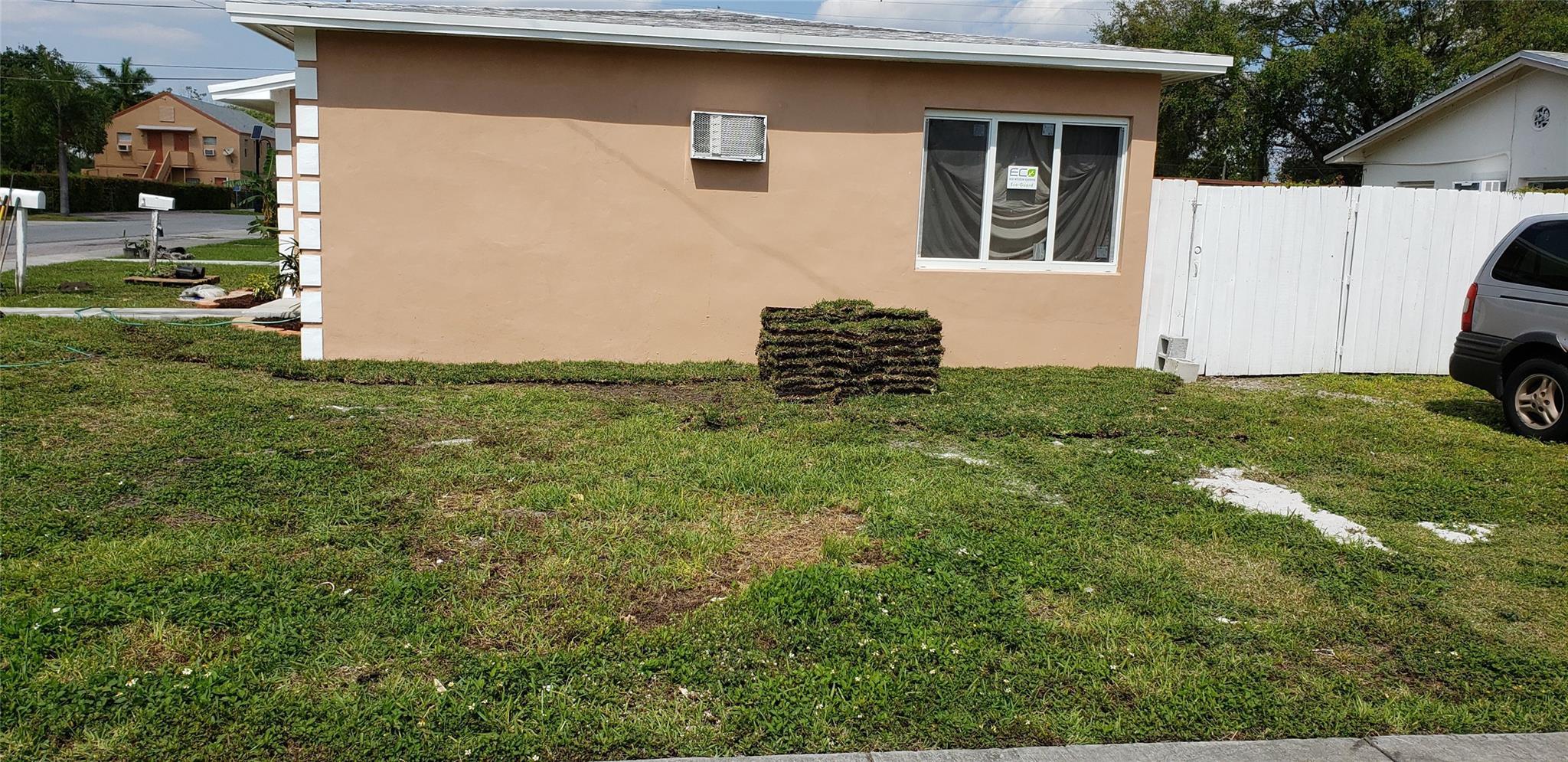 1213-1217 SW 3rd Avenue 1215, Dania Beach, FL 33004, Dania Beach - Photo 3