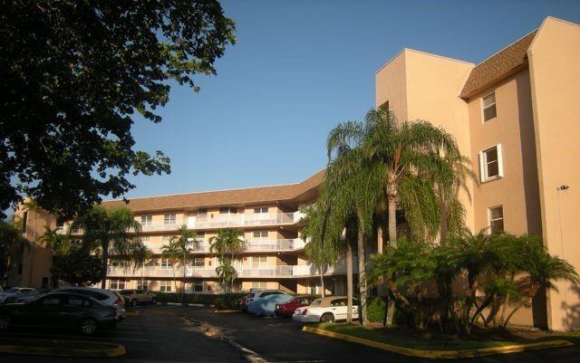 2521 NW 104th Avenue 402, Sunrise, FL 33322, Sunrise