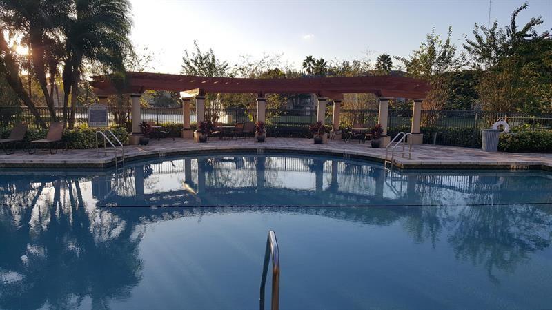 4149 N Haverhill Road 1615, West Palm Beach, FL 33417, West Palm Beach - Photo 4