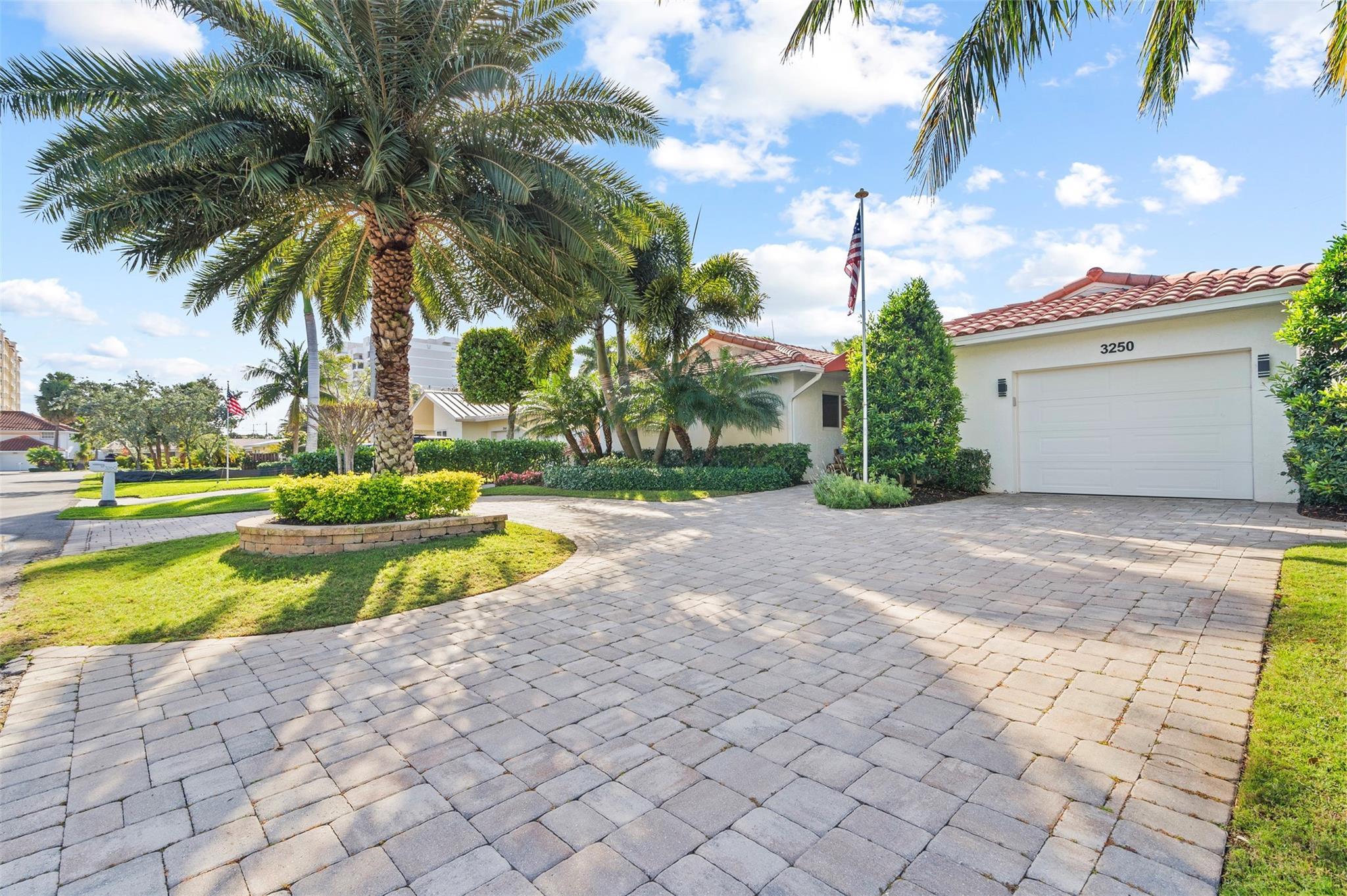 3250 Spanish River Drive, Pompano Beach, FL 33062, Pompano Beach - Photo 3