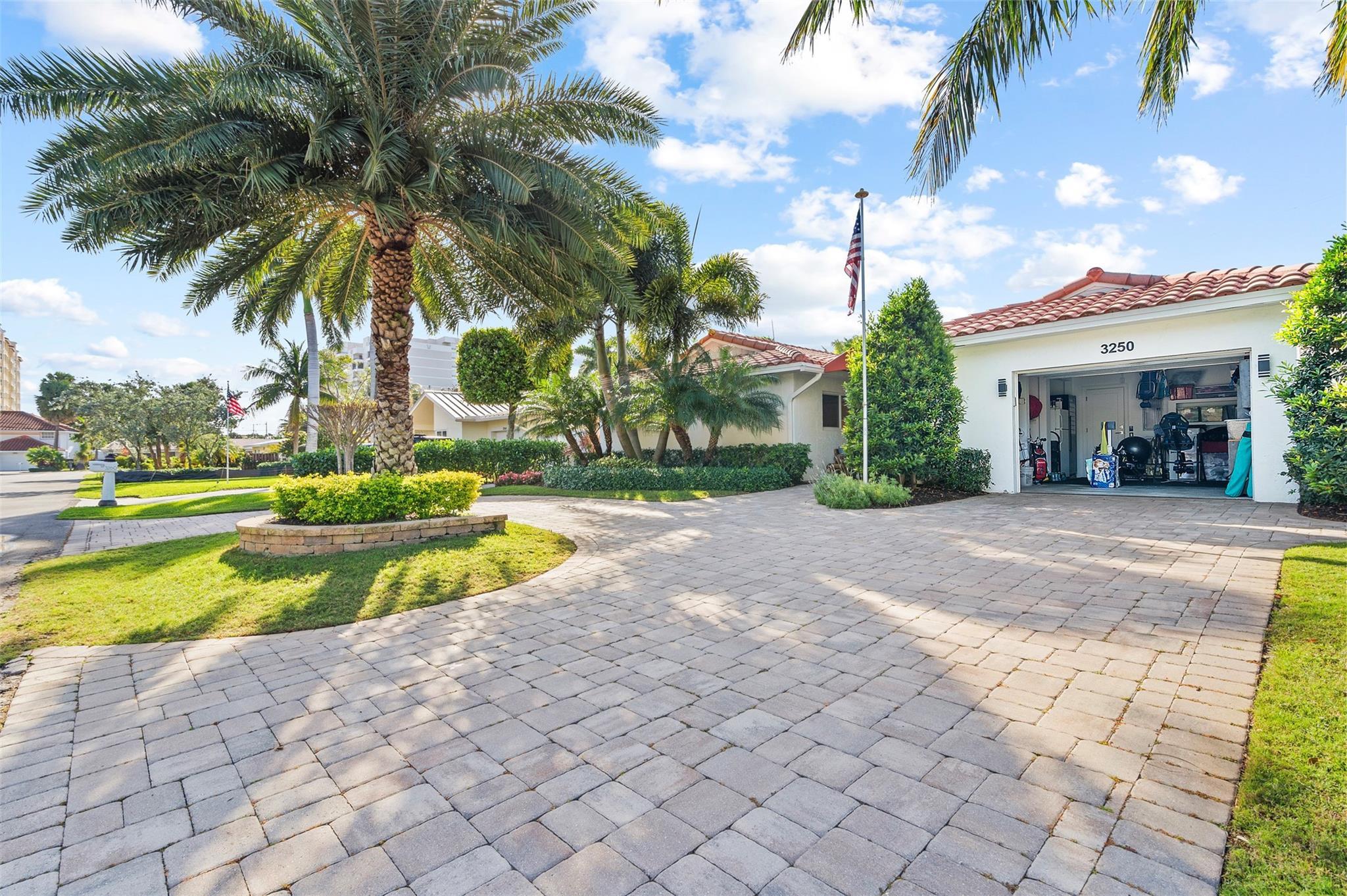 3250 Spanish River Drive, Pompano Beach, FL 33062, Pompano Beach - Photo 4