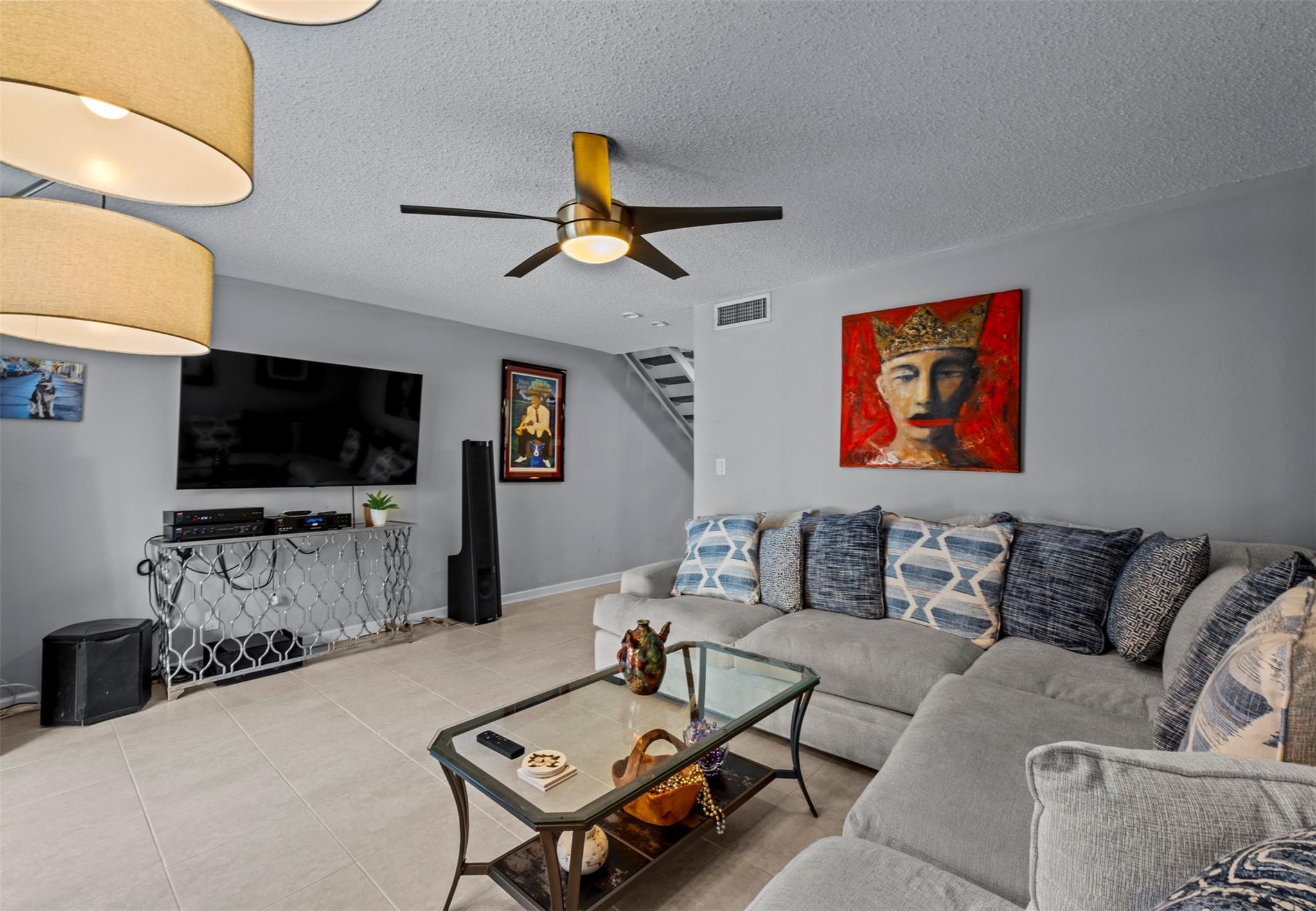 653 Cypress Lane 21b, Wilton Manors, FL 33305, Wilton Manors - Photo 3