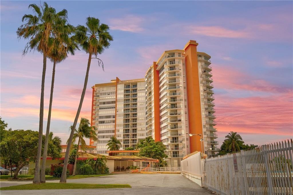 1301 NE Miami Gardens Drive 1721w, Miami, FL 33179, Miami - Photo 3
