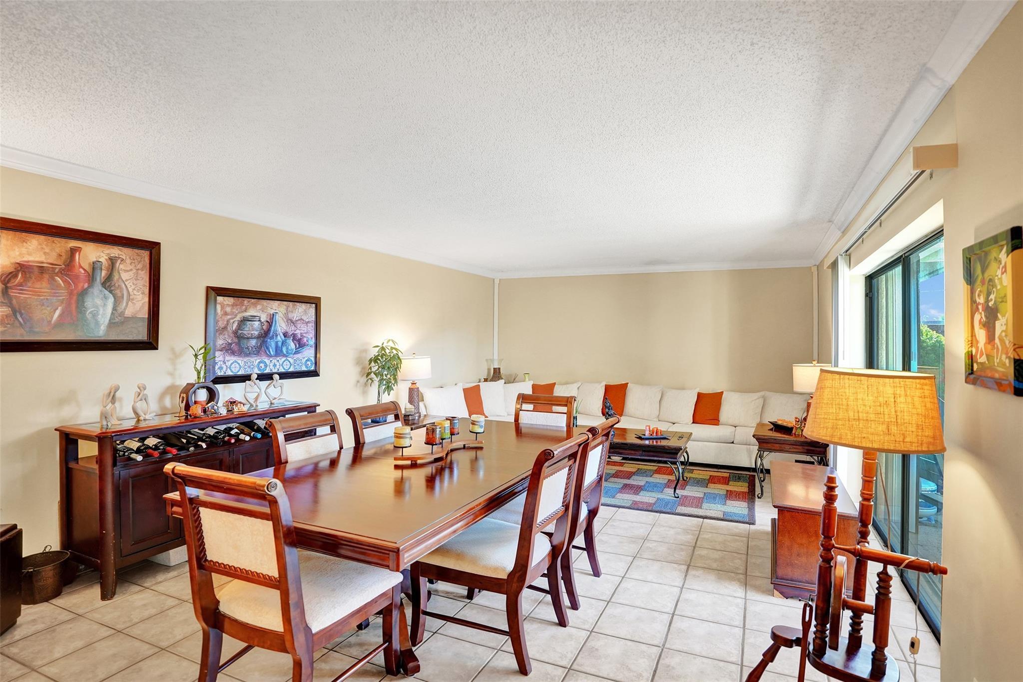 1525 Augusta Circle 109, Delray Beach, FL 33445, Delray Beach - Photo 4