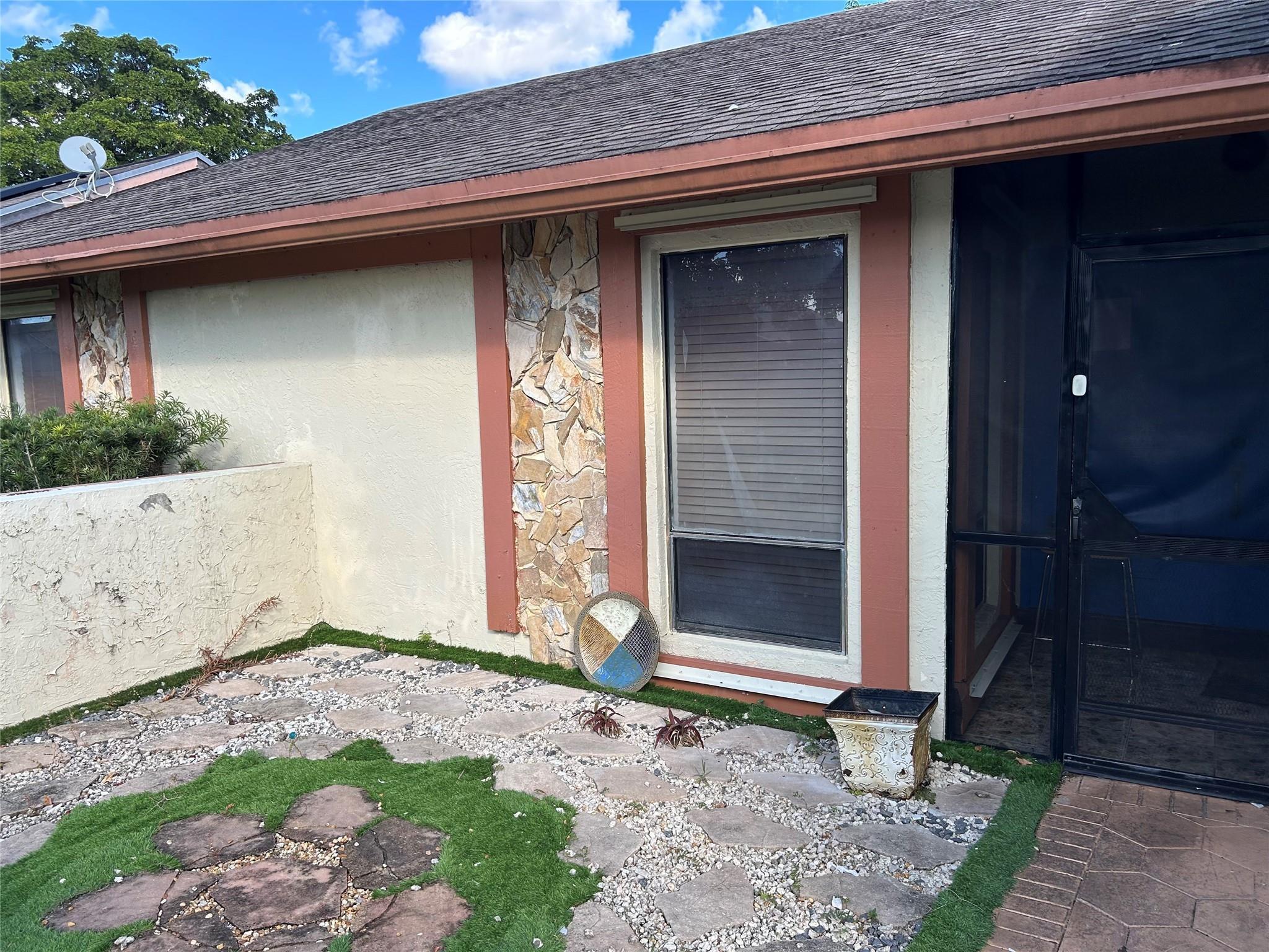4770 NW 85th Avenue, Lauderhill, FL 33351, Lauderhill - Photo 5
