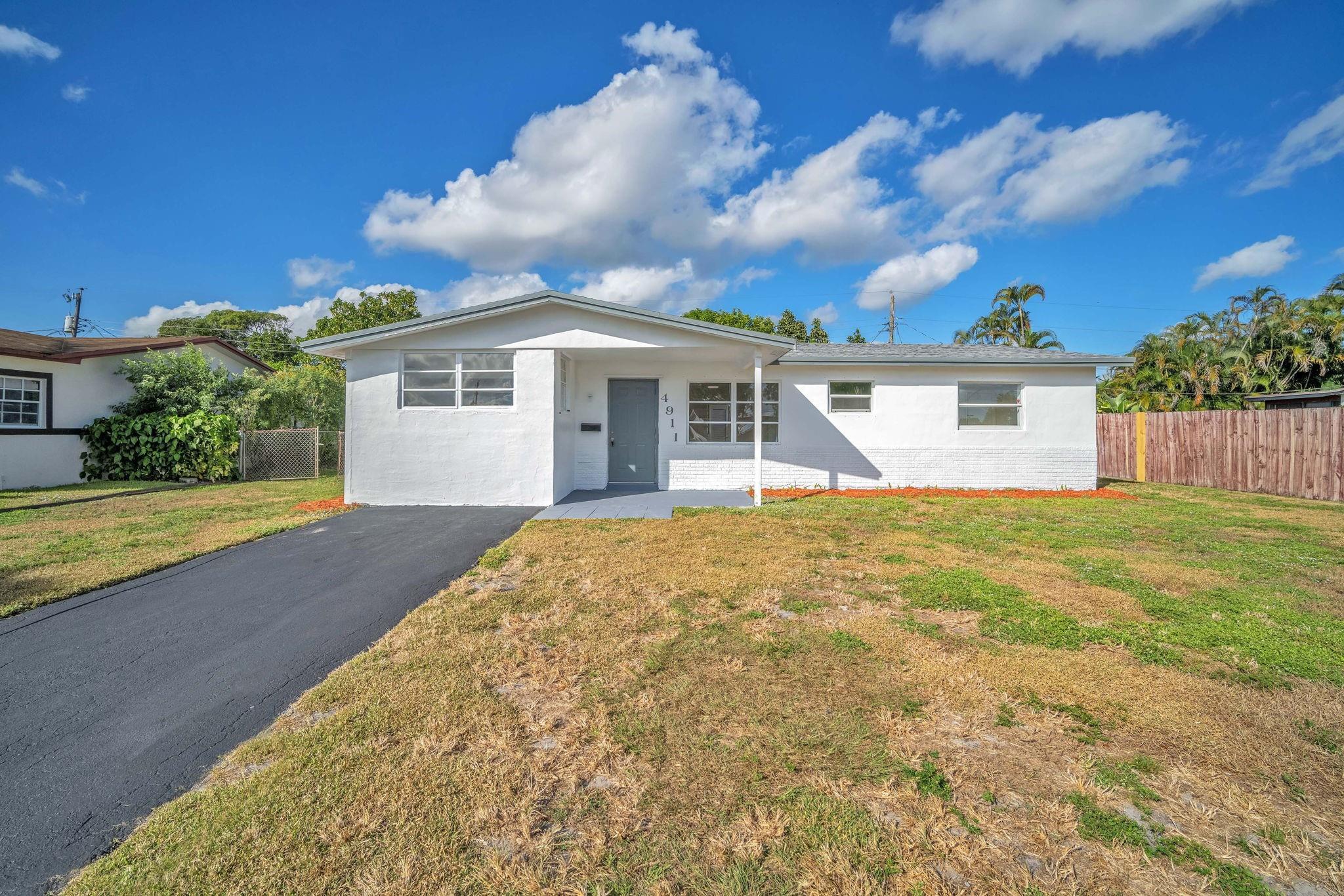 4911 NW 16th Street, Lauderhill, FL 33313, Lauderhill