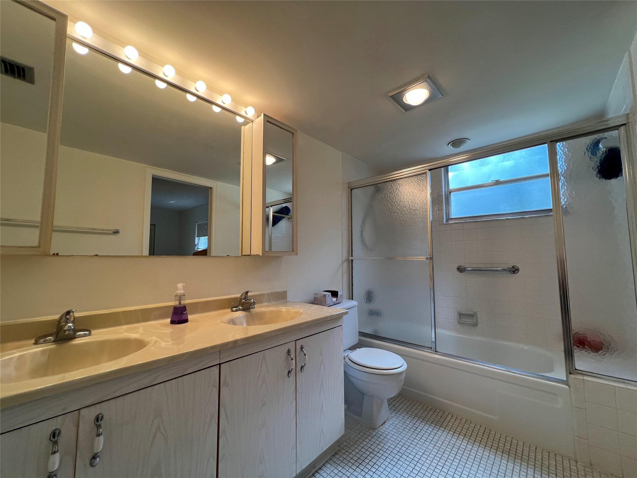 2103 Lucaya Bend A2, Coconut Creek, FL 33066, Coconut Creek - Photo 5