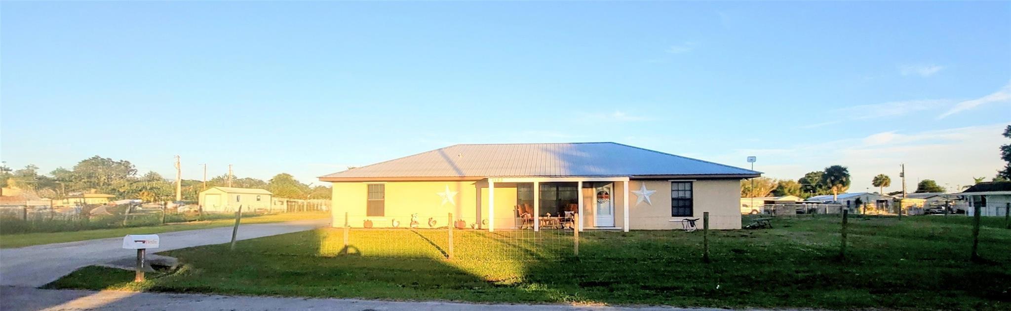 1153 Jerdik Drive, Moore Haven, FL 33471, Moore Haven