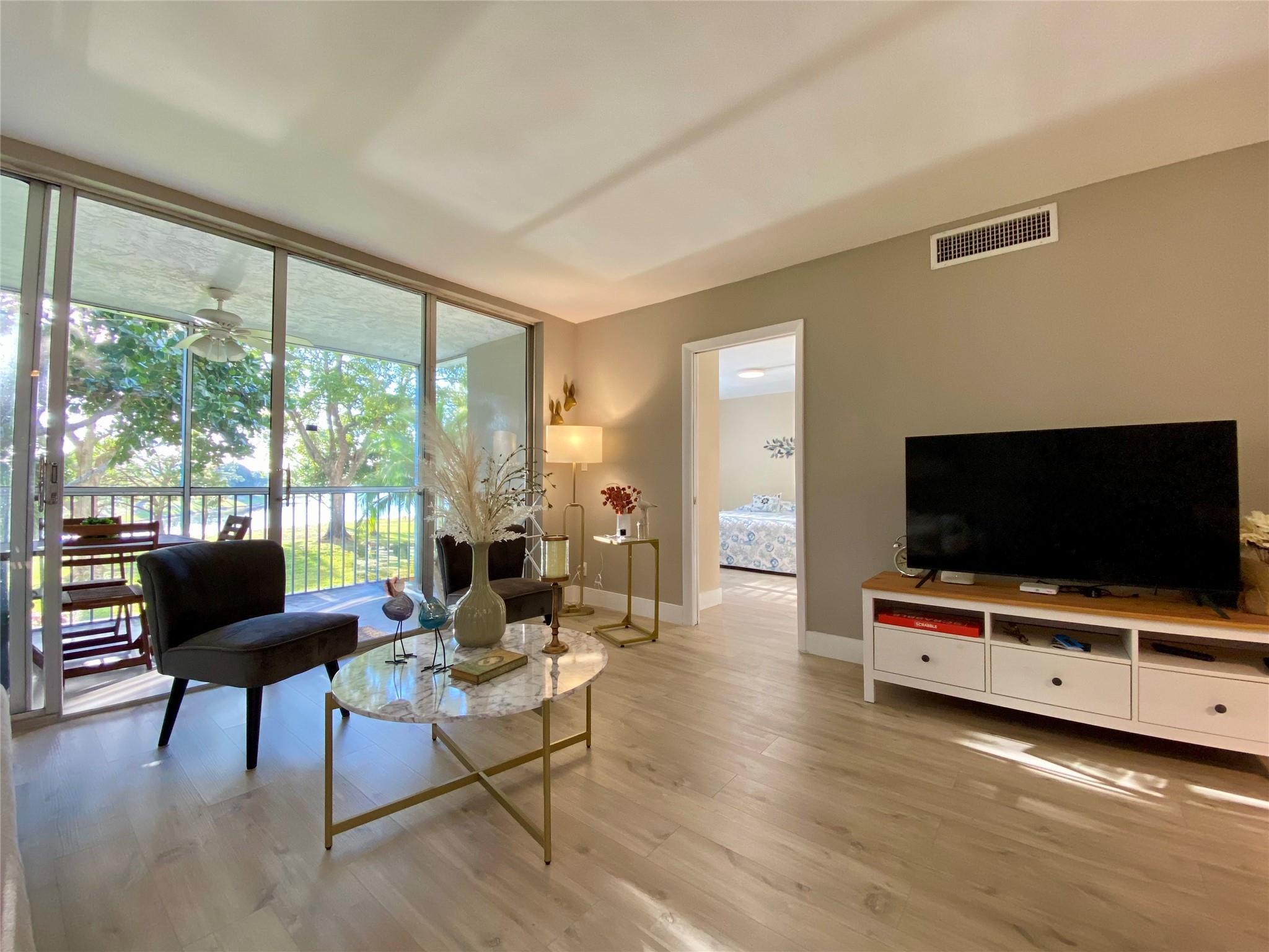 3010 N Course Drive 209, Pompano Beach, FL 33069, Pompano Beach - Photo 4