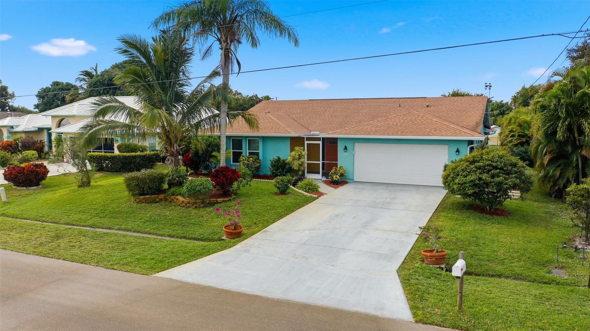 2360 SE Bordeaux Court, Port St. Lucie, FL 34952, Port St. Lucie - Photo 2