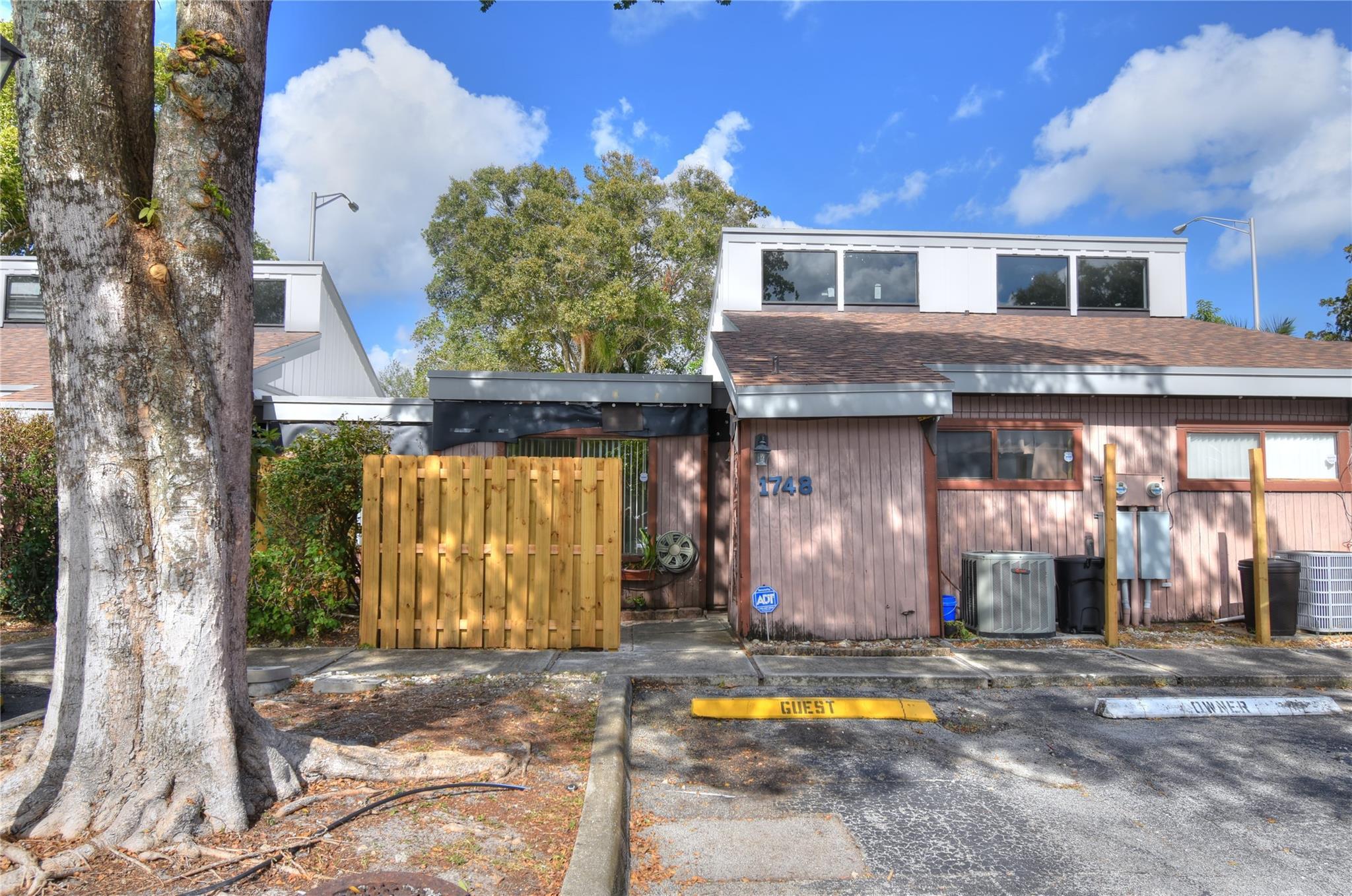 1748 NW 74th Avenue 19, Plantation, FL 33313, Plantation