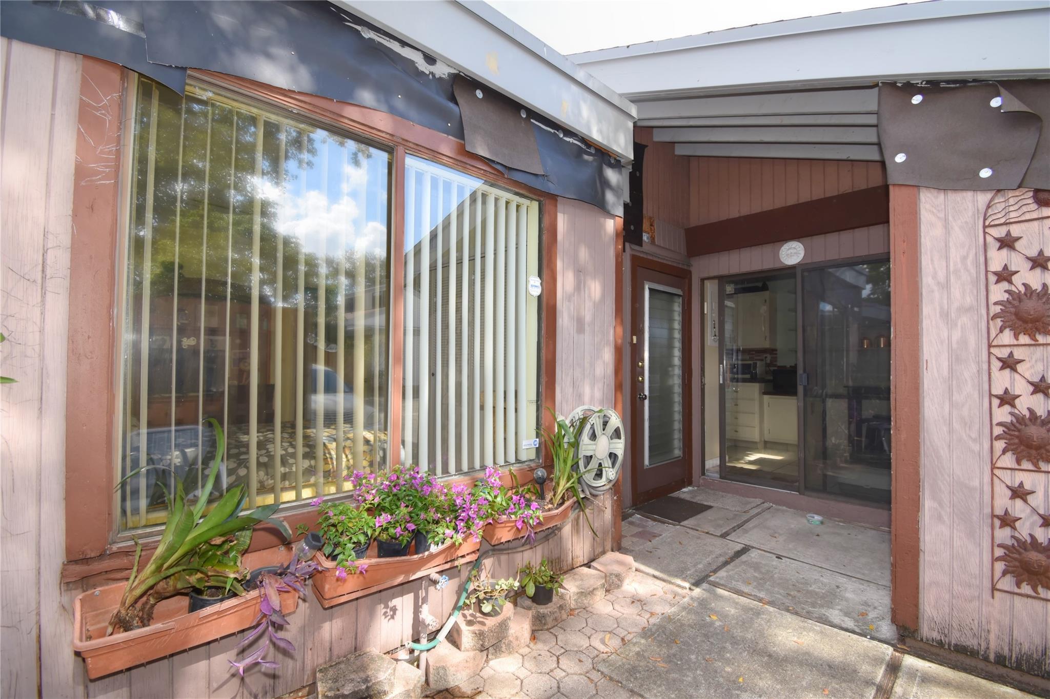 1748 NW 74th Avenue 19, Plantation, FL 33313, Plantation - Photo 4