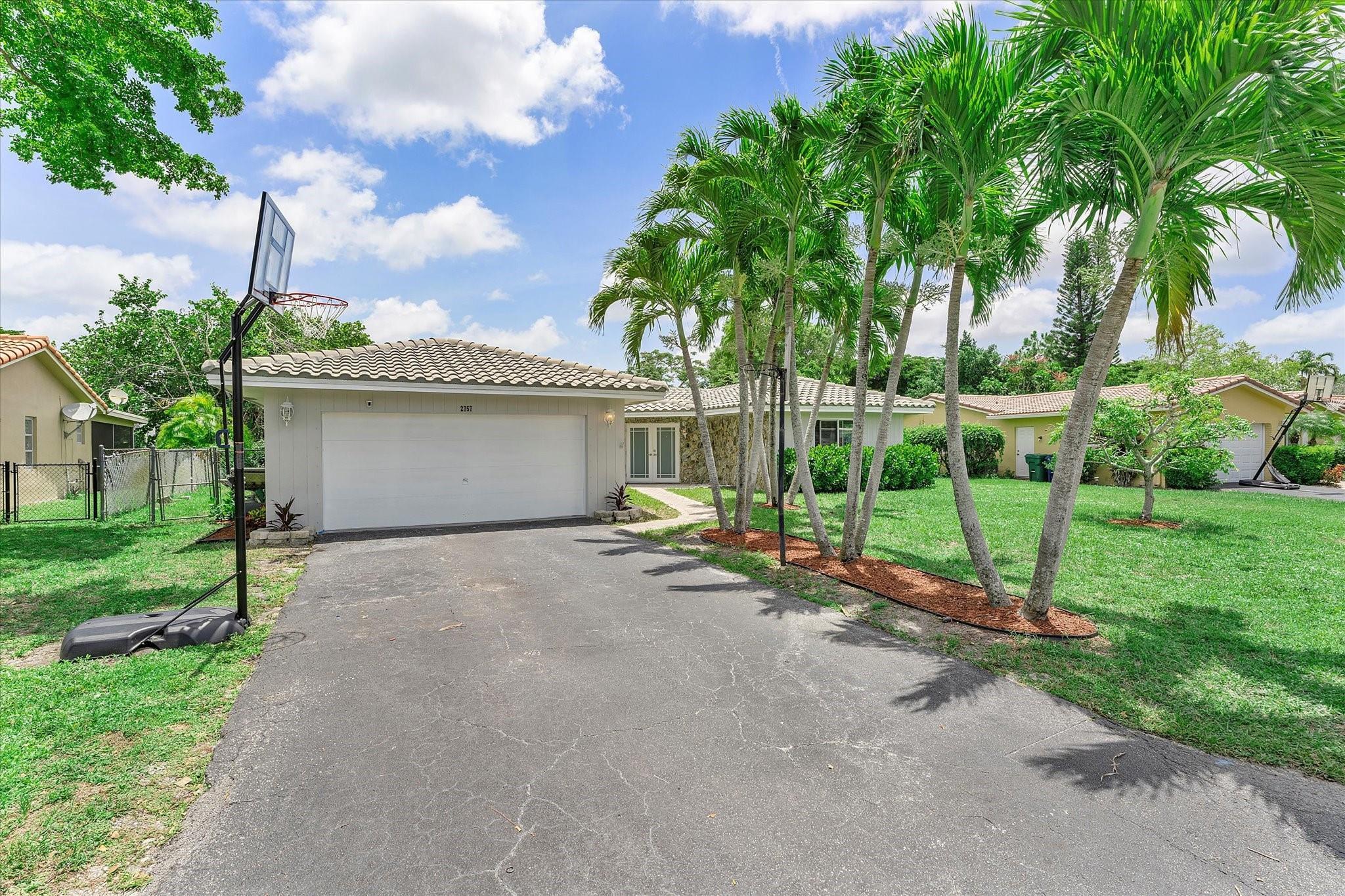 2757 NW 83rd Terrace, Coral Springs, FL 33065, Coral Springs - Photo 3