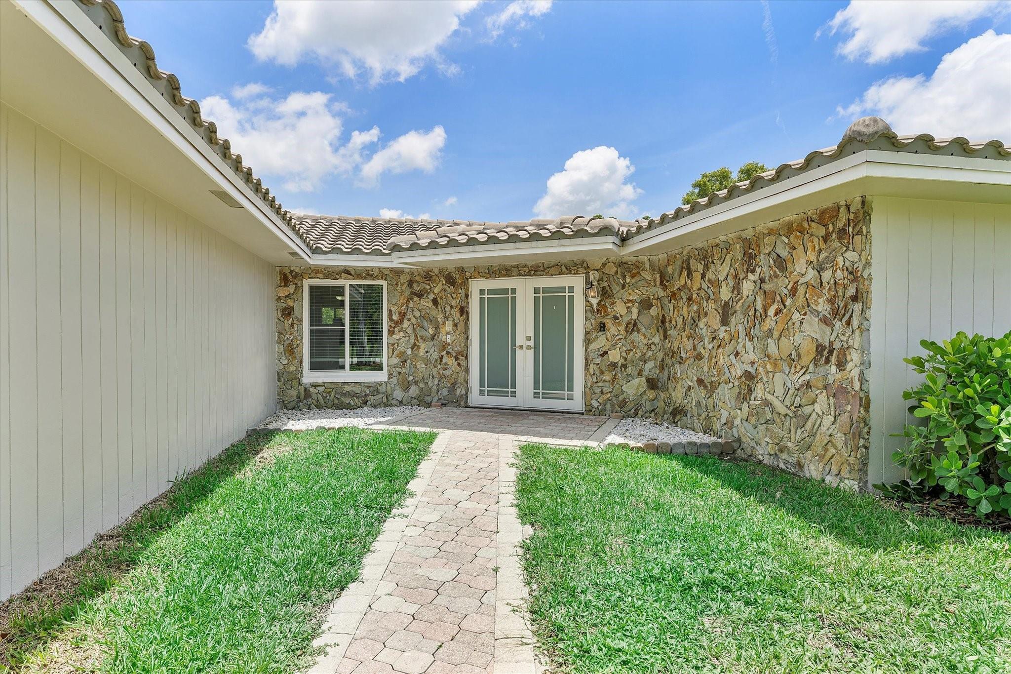 2757 NW 83rd Terrace, Coral Springs, FL 33065, Coral Springs - Photo 4