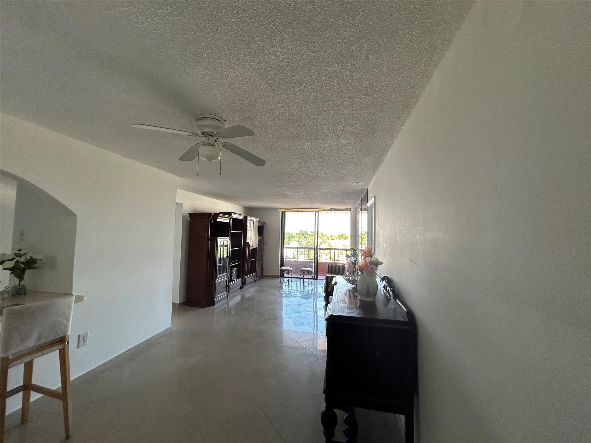 7040 Coral Way 501, Miami, FL 33155, Miami - Photo 5
