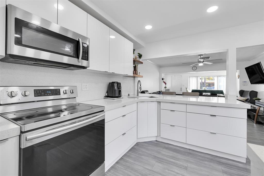2535 Sherman Street, Hollywood, FL 33020, Hollywood