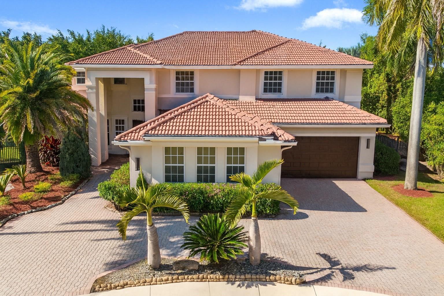 1585 Victoria Isle Way, Weston, FL 33327, Weston - Photo 3