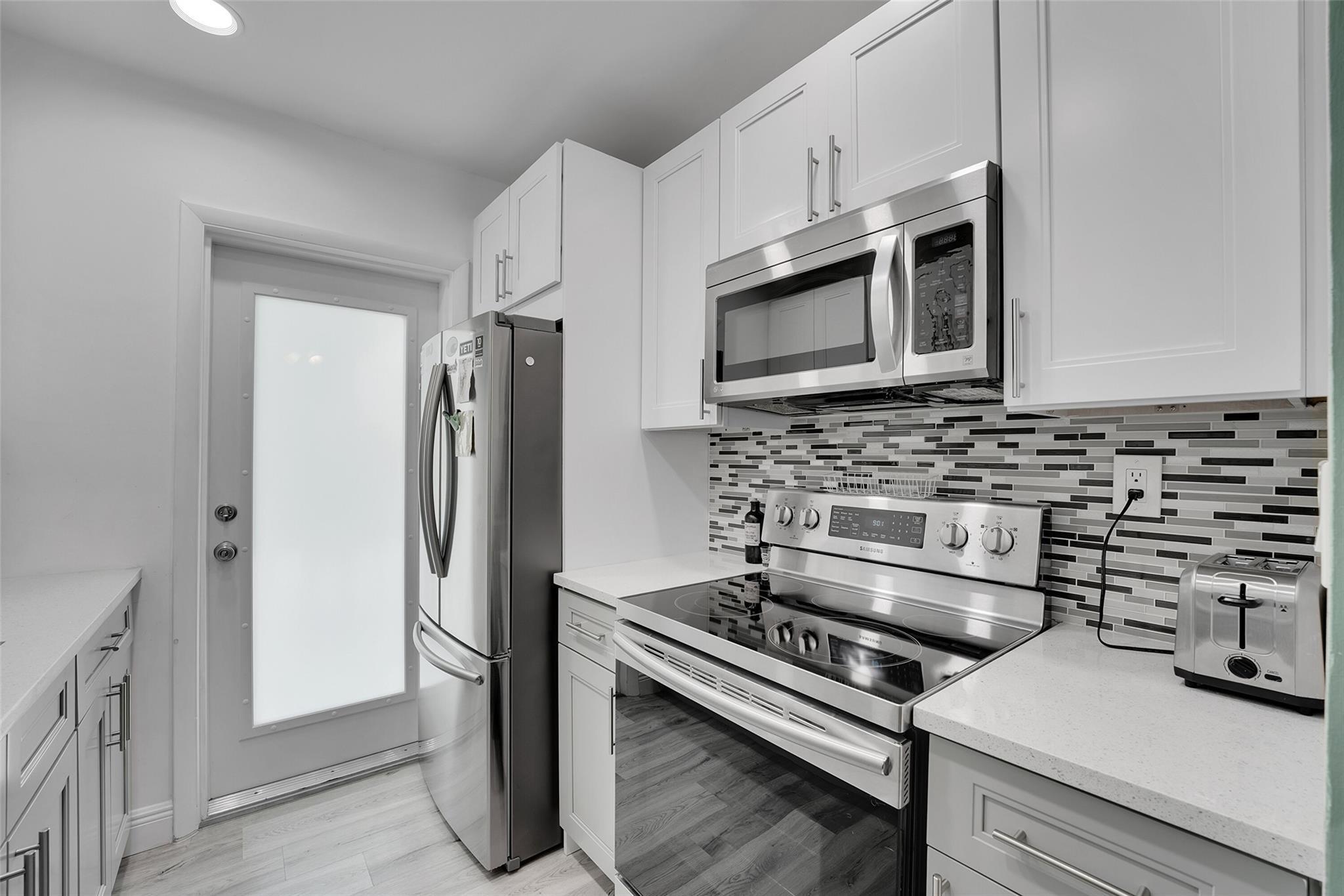 931 SE 9 17, Pompano Beach, FL 33060, Pompano Beach - Photo 4