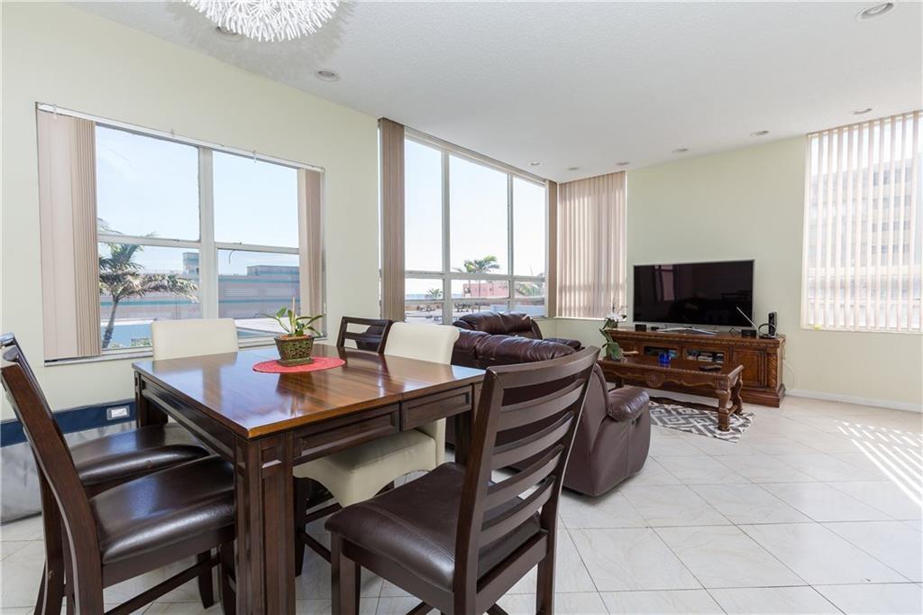 326 Harrison Street 302a, Hollywood, FL 33019, Hollywood - Photo 2
