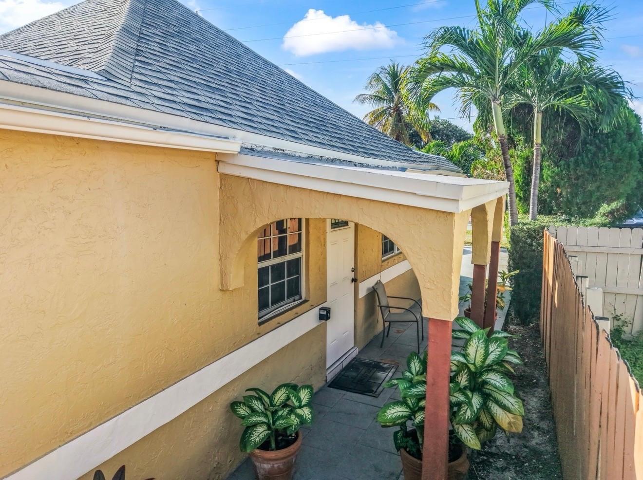 117 SW 1st Avenue, Hallandale Beach, FL 33009, Hallandale Beach - Photo 3
