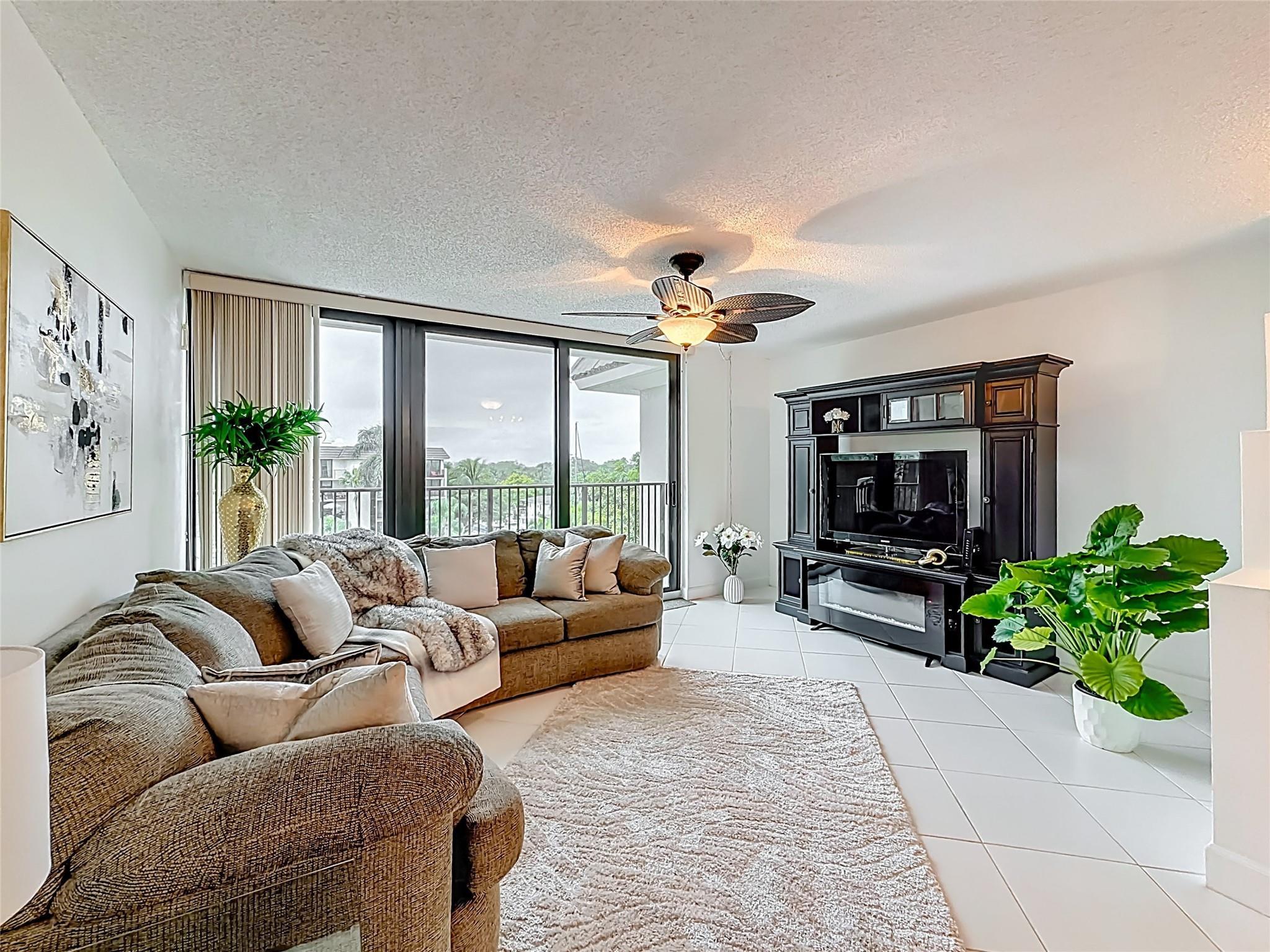 1101 River Reach Drive 502, Fort Lauderdale, FL 33315, Fort Lauderdale - Photo 2