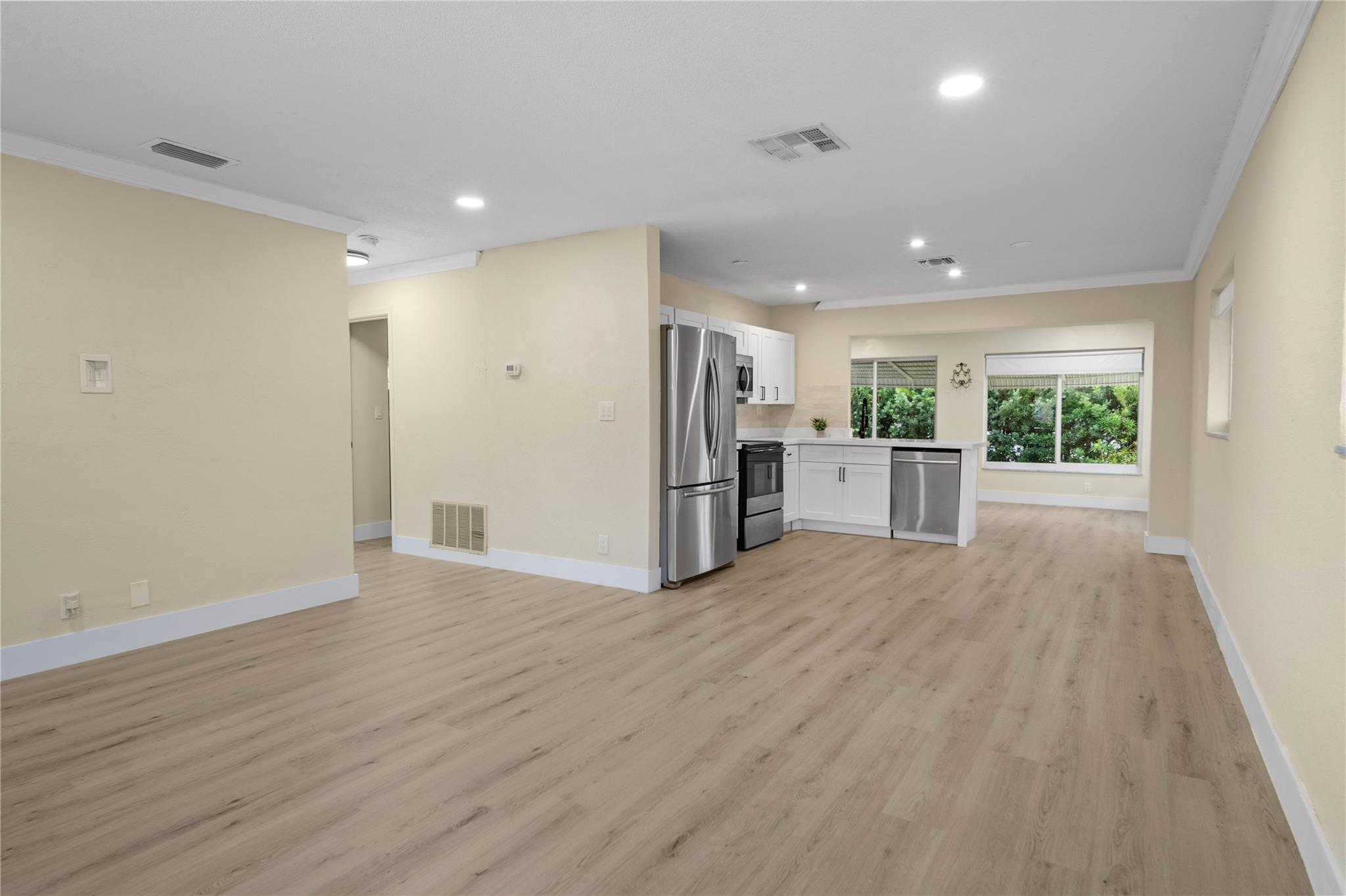 4514 NW 49th Drive, Tamarac, FL 33319, Tamarac - Photo 5