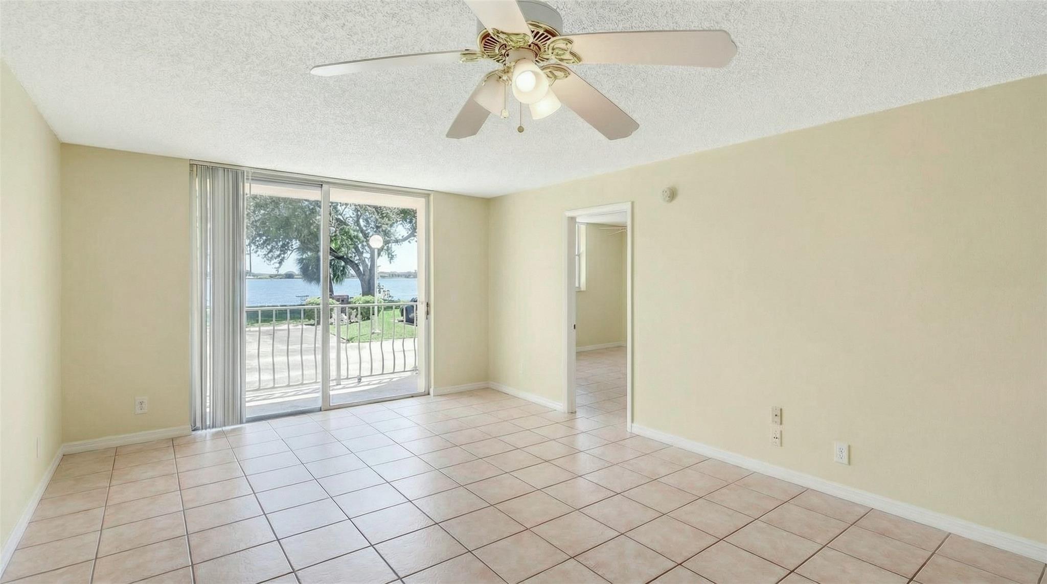 470 Executive Center Drive 1G, West Palm Beach, FL 33401, West Palm Beach