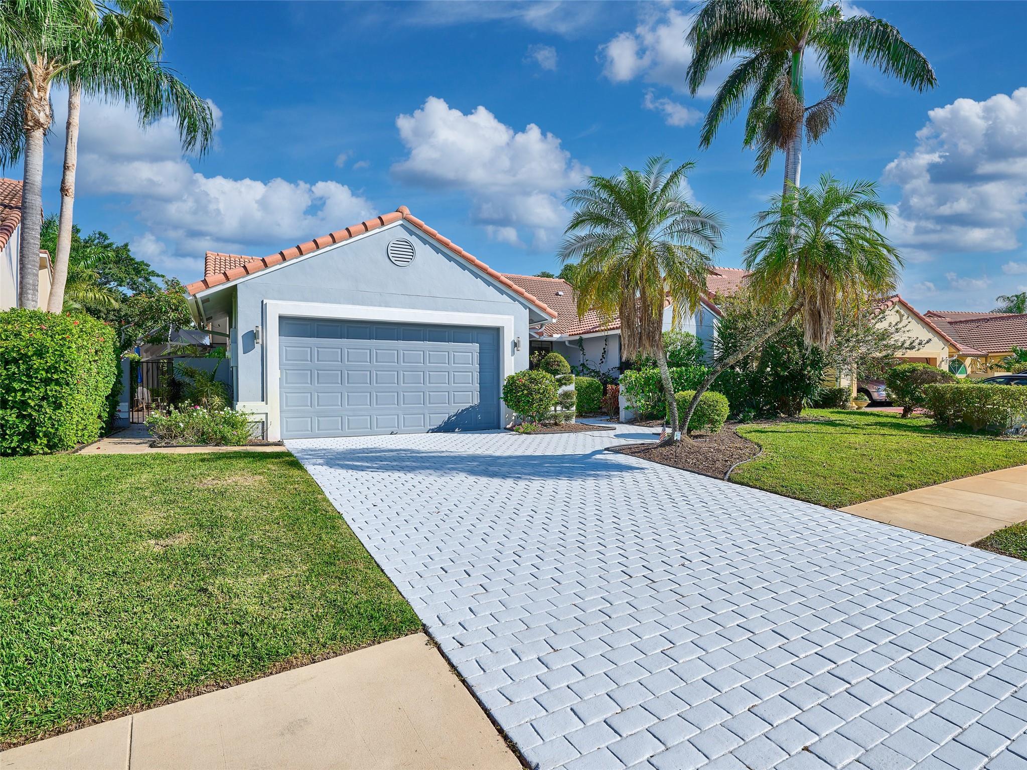 19284 Cherry Hills Terrace, Boca Raton, FL 33498, Boca Raton - Photo 3