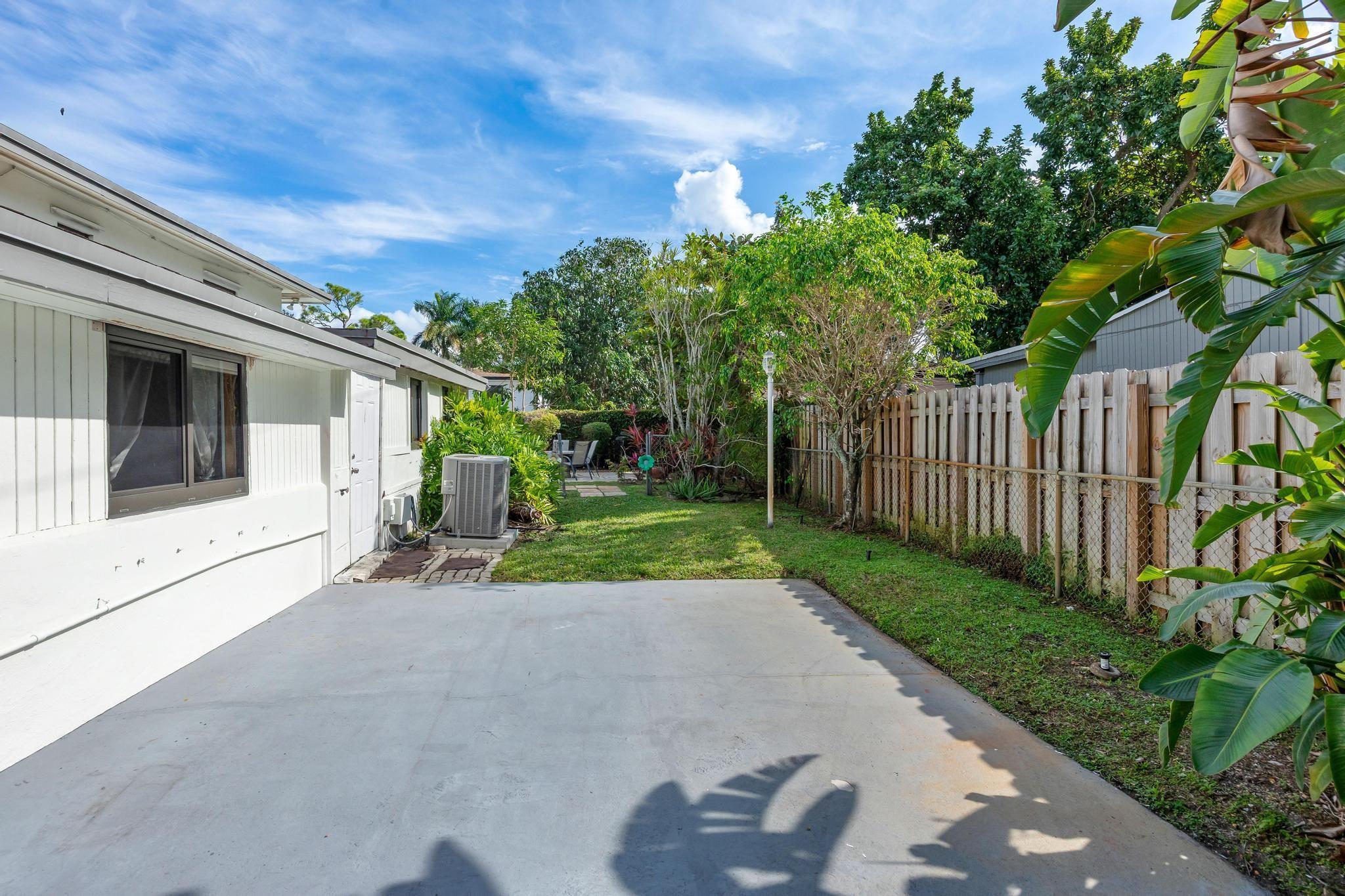 20335 NE 13th Court, Miami, FL 33179, Miami - Photo 3