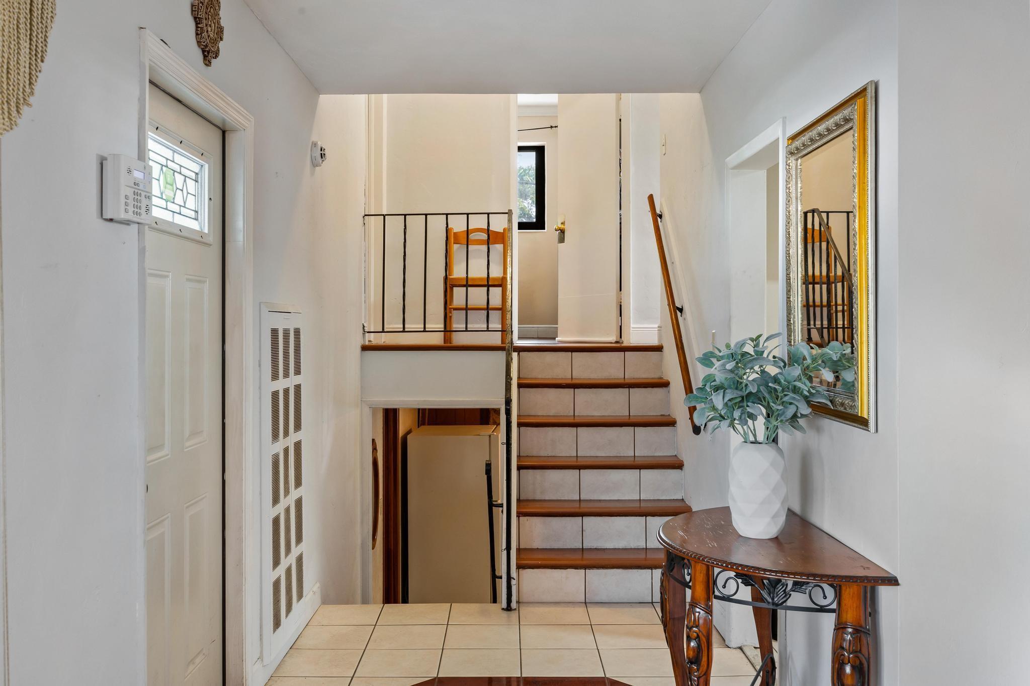 20335 NE 13th Court, Miami, FL 33179, Miami - Photo 5