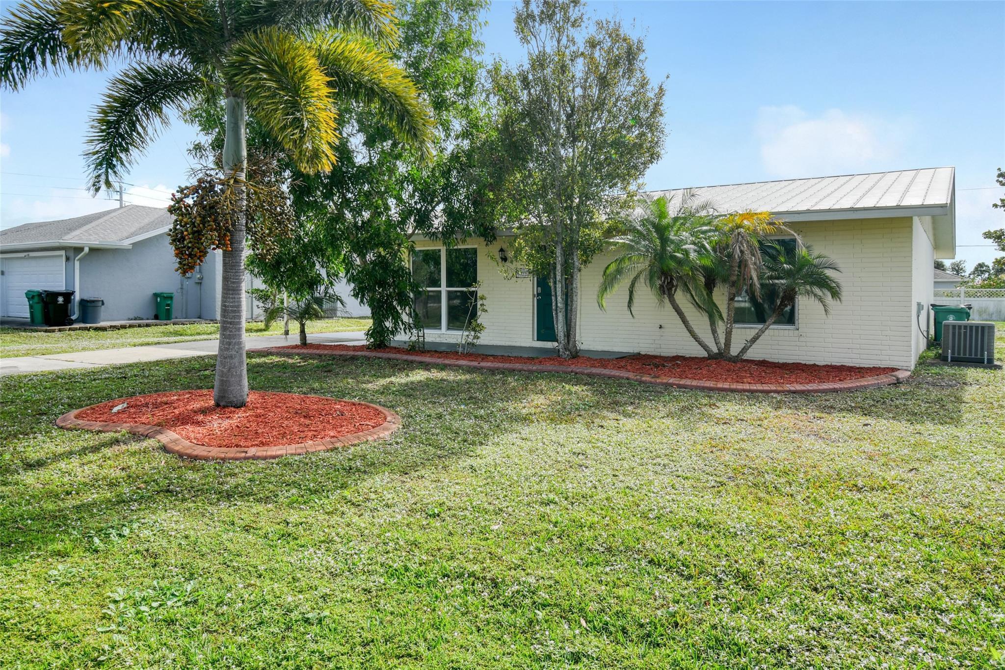 118 SW Ray Avenue, Port St. Lucie, FL 34983, Port St. Lucie