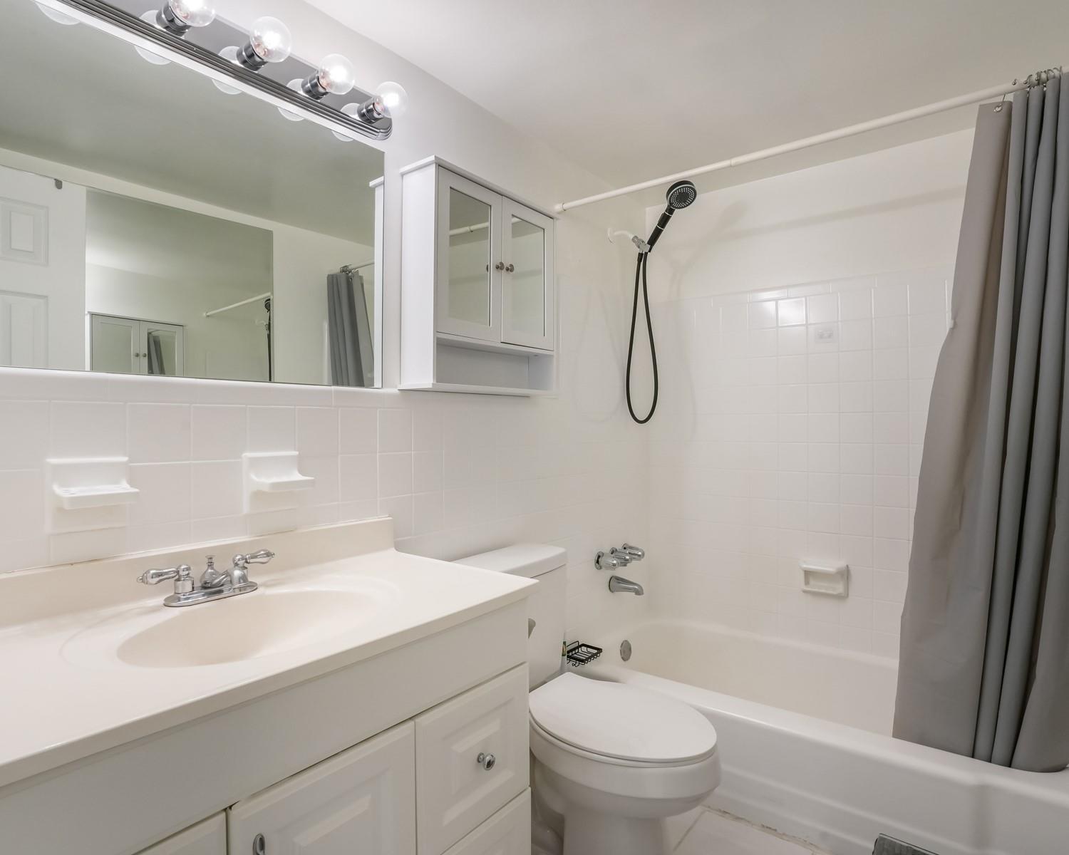 , Hallandale Beach - Photo 5