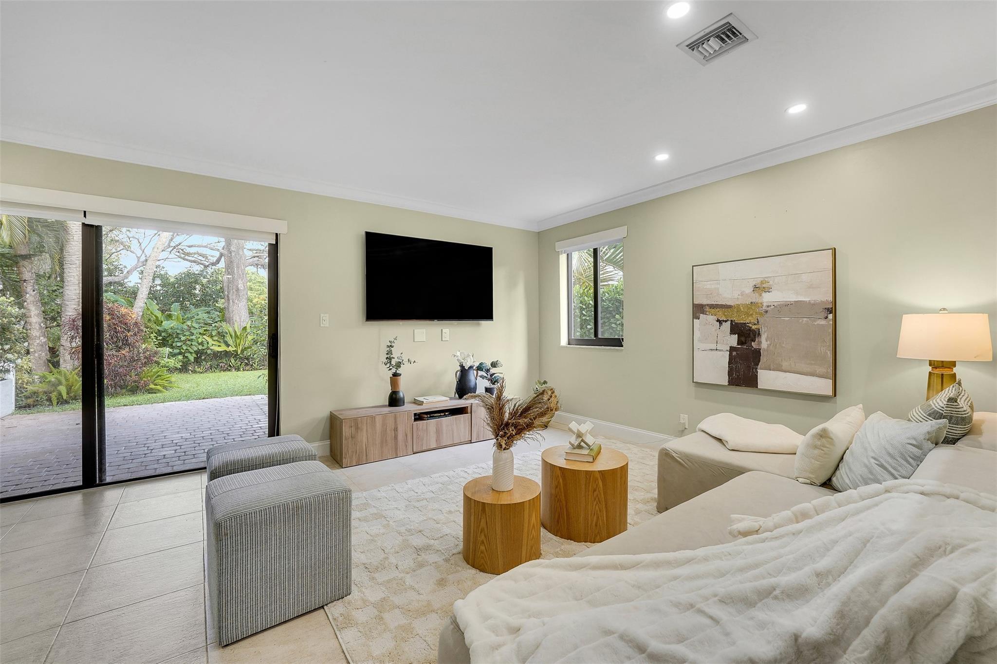 509 NE 19th Street 509, Wilton Manors, FL 33305, Wilton Manors - Photo 2