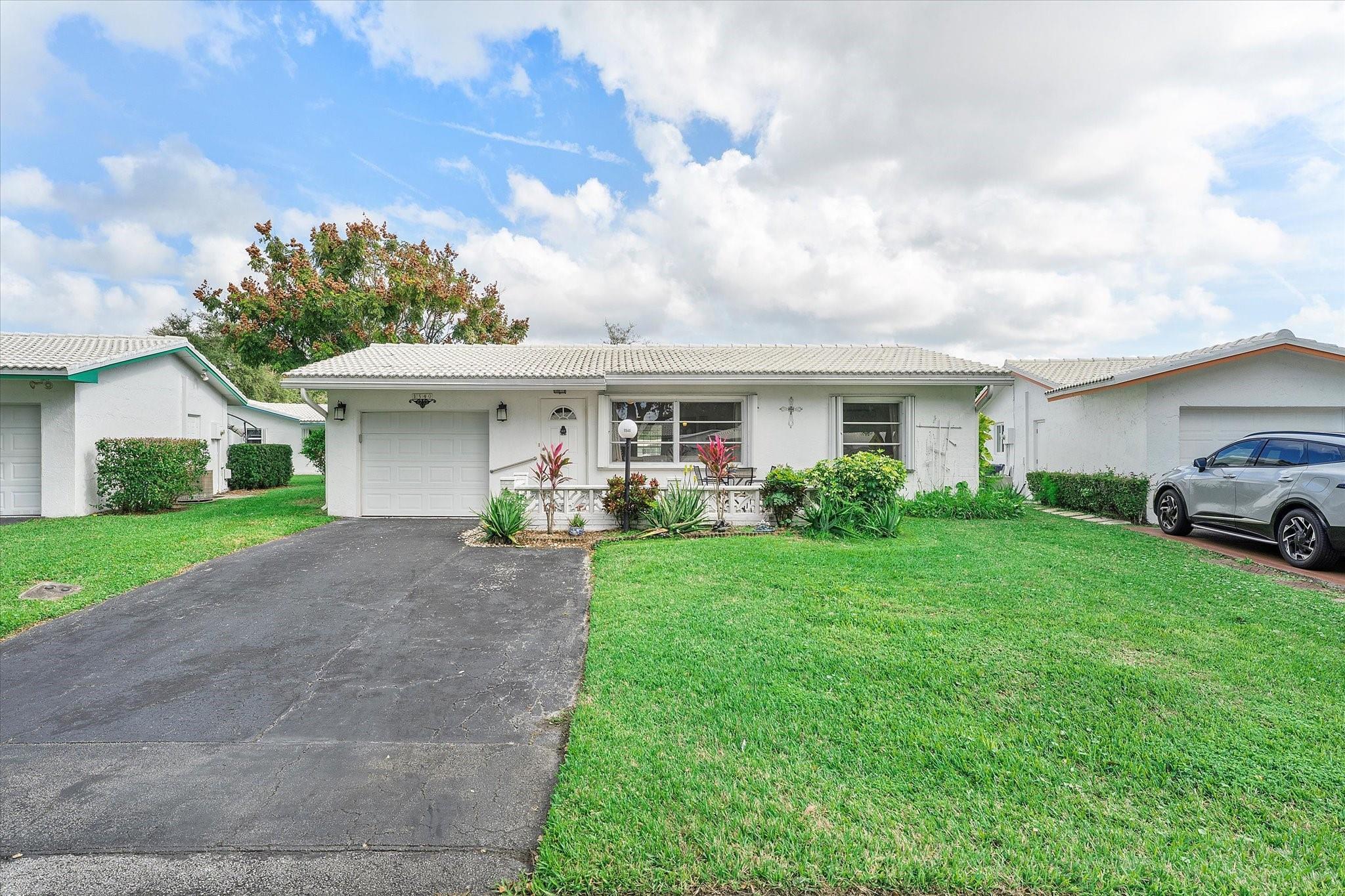 1540 NW 85th Avenue, Plantation, FL 33322, Plantation - Photo 2