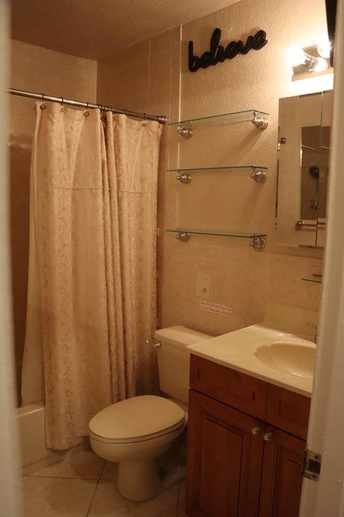 7774 Orleans Street, Miramar, FL 33023, Miramar - Photo 5